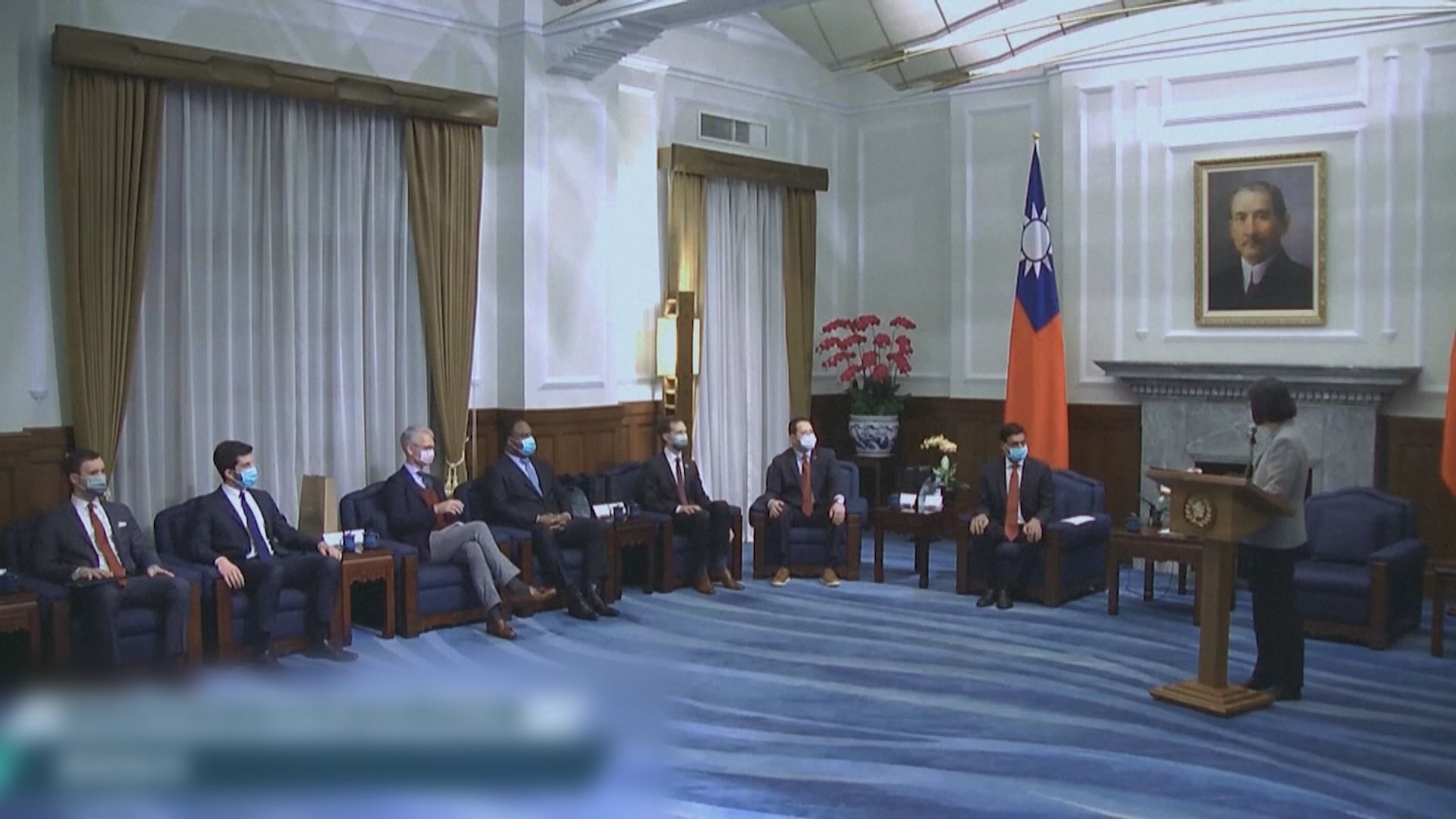 外交部警告台灣當局勿挾洋自重妄圖破壞兩岸關係