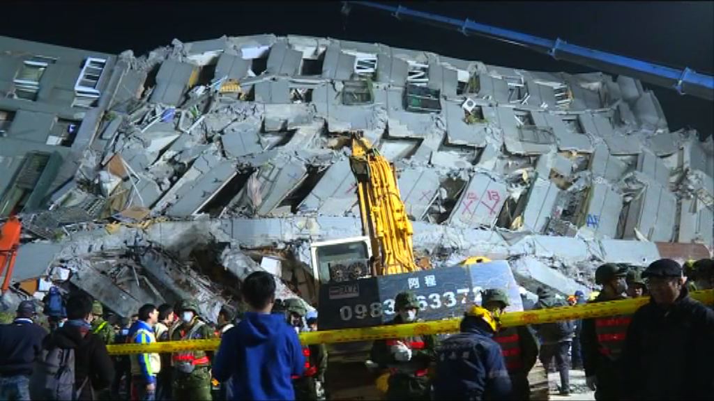 台南救援工作入夜後繼續