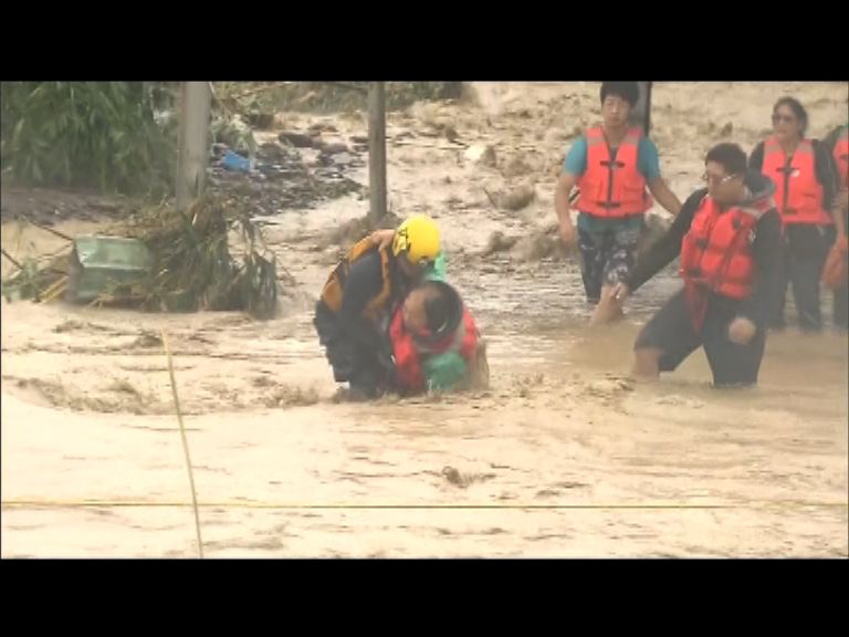 台灣一度逾三百萬戶停電