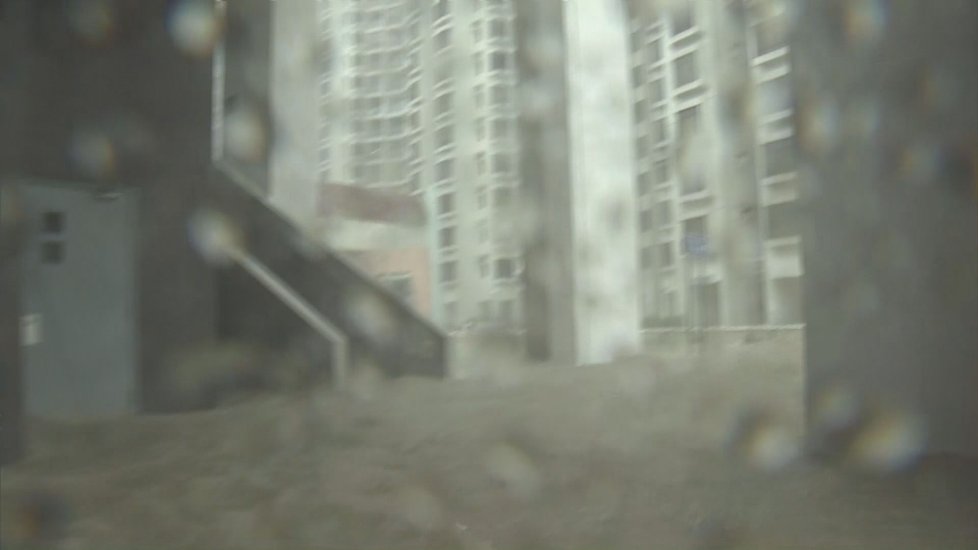 海水倒灌　杏花邨嚴重水浸成孤島