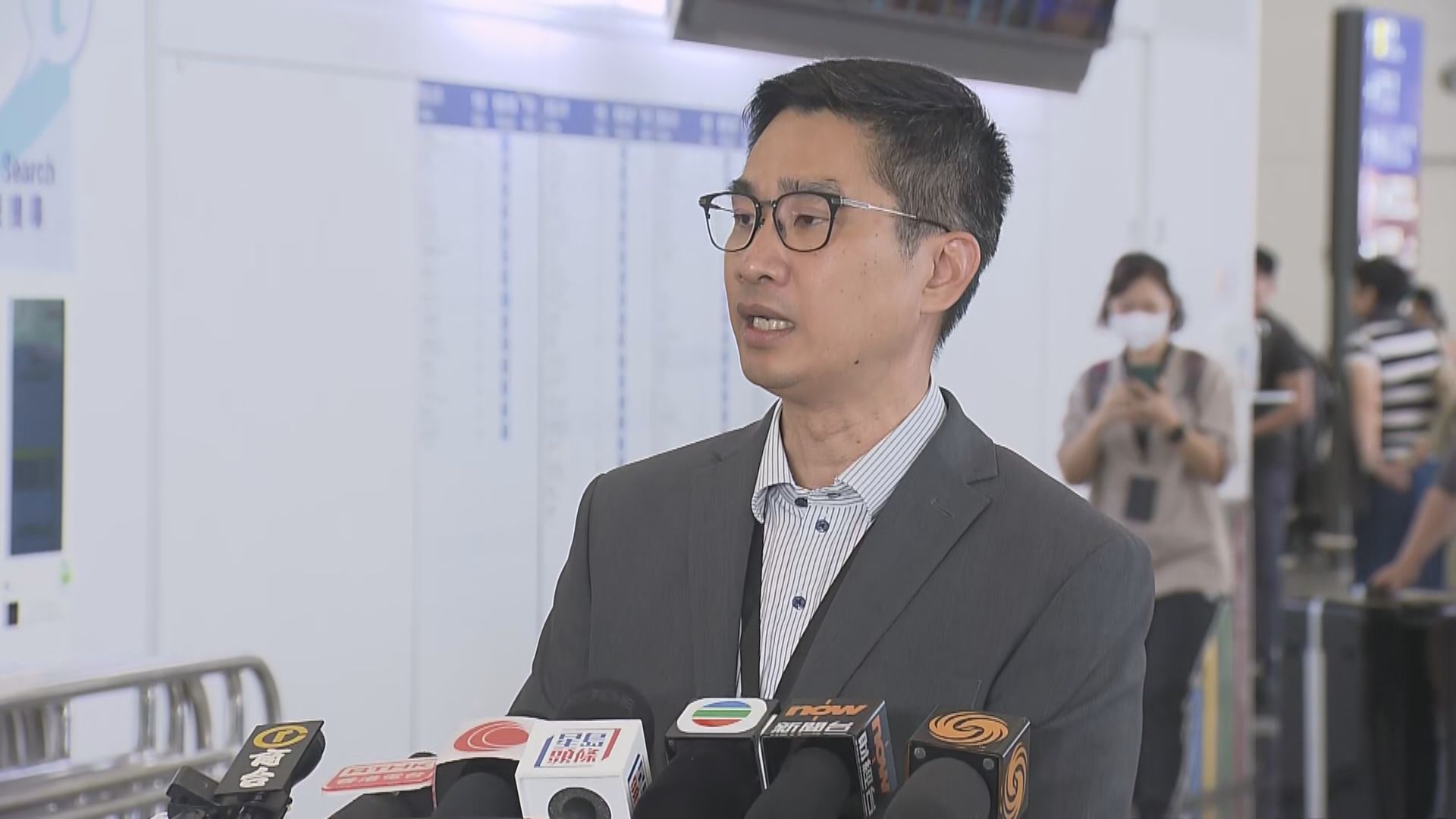 超過20班航班取消或延誤 機管局：稍後轉風向可能影響航班升降