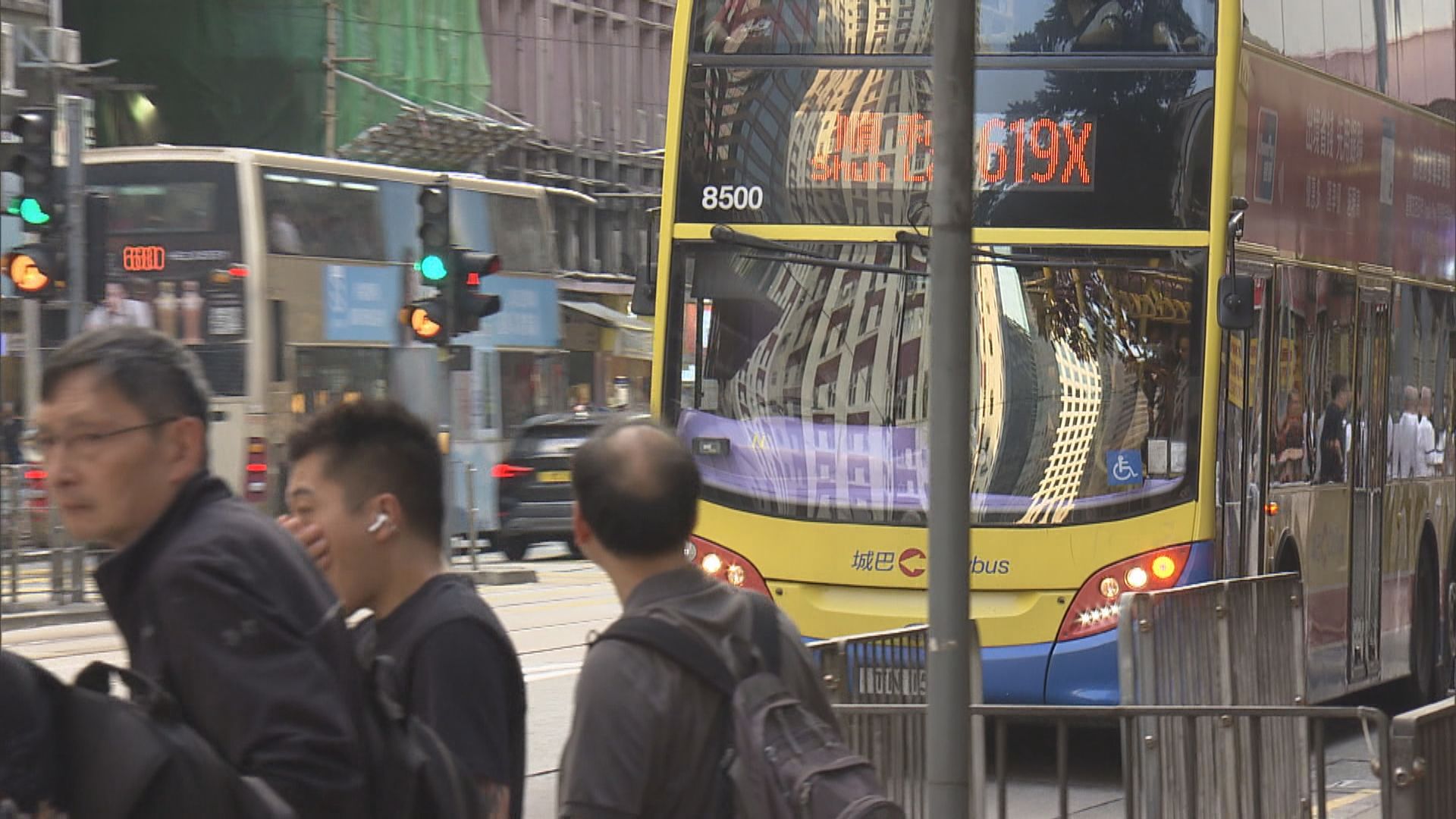 打風｜各條巴士路線中午起陸續恢復服務