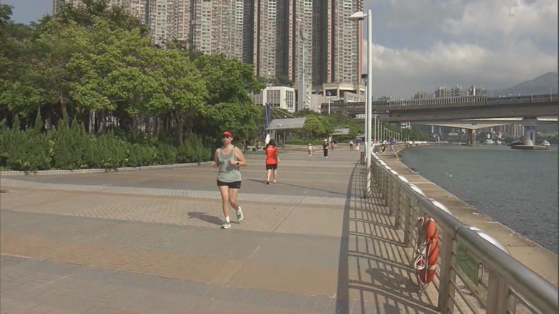 打風｜天文台明日考慮直接發出三號強風信號　未來數日氣溫降至約20度