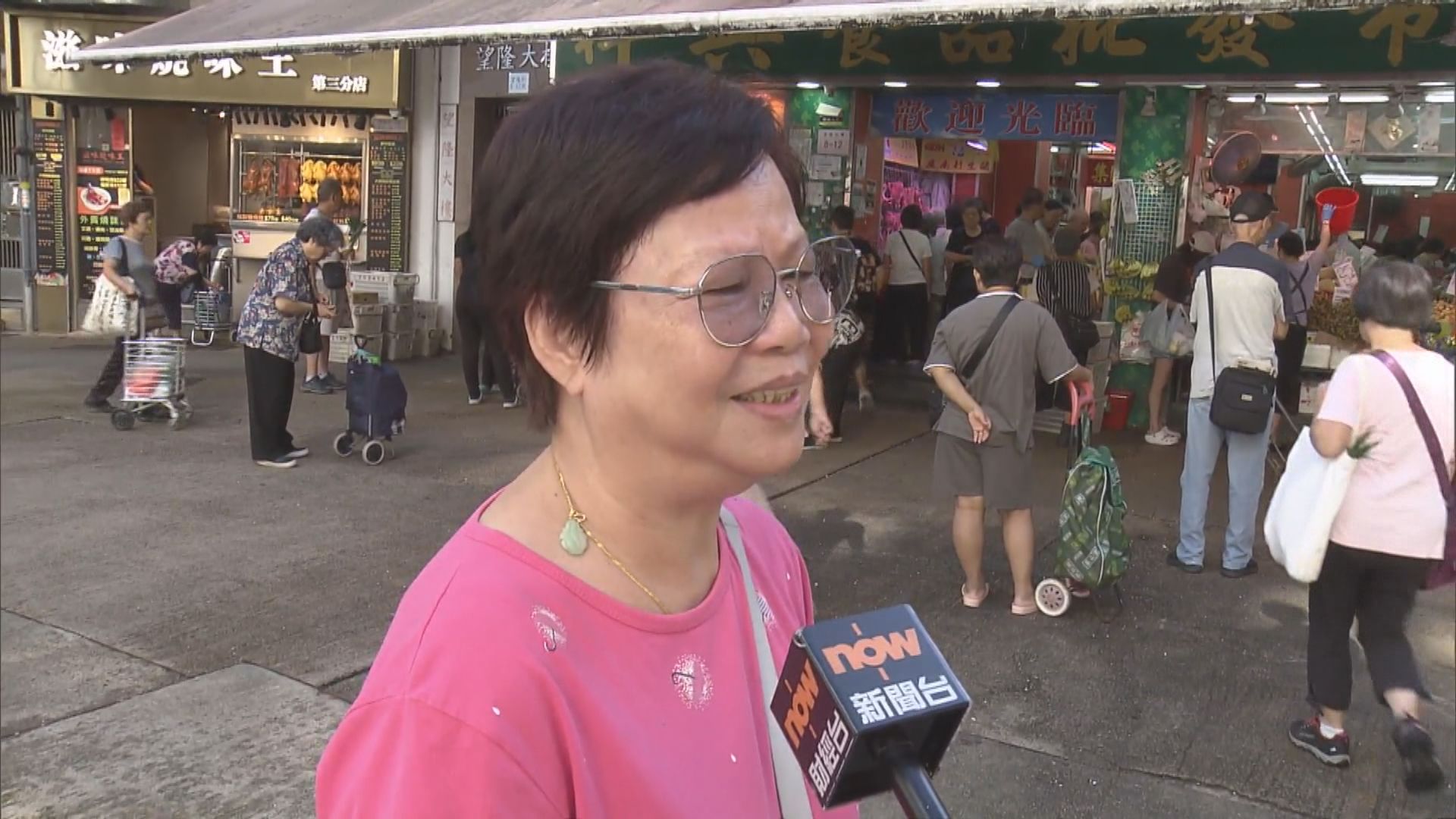 打風｜樺加沙逼近本港　市民提前部署趕到街市買餸儲糧