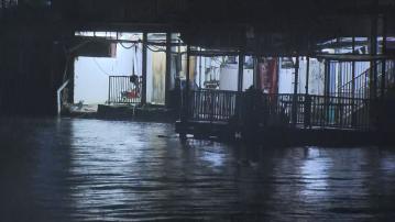 打風｜韋帕迫近　各區的風雨逐漸增強　鯉魚門不時落大雨