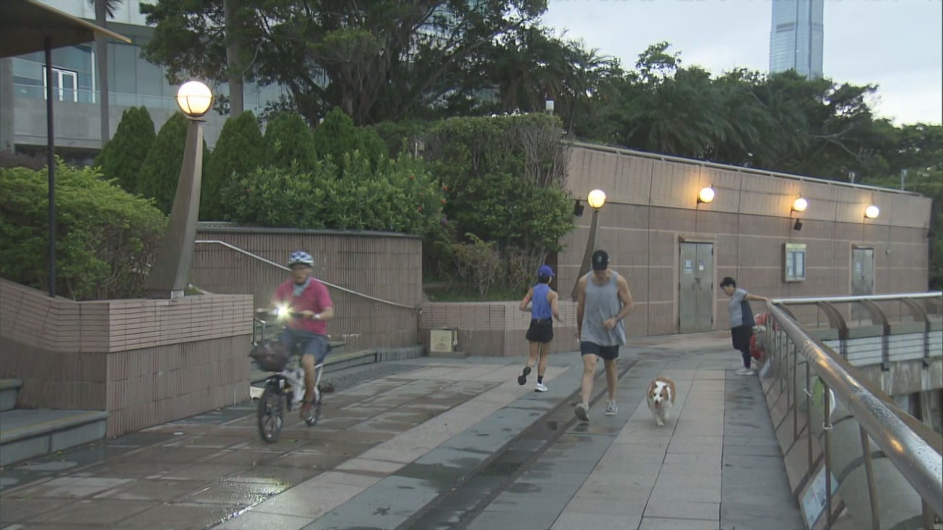 天文台：上午10時20分改發一號信號