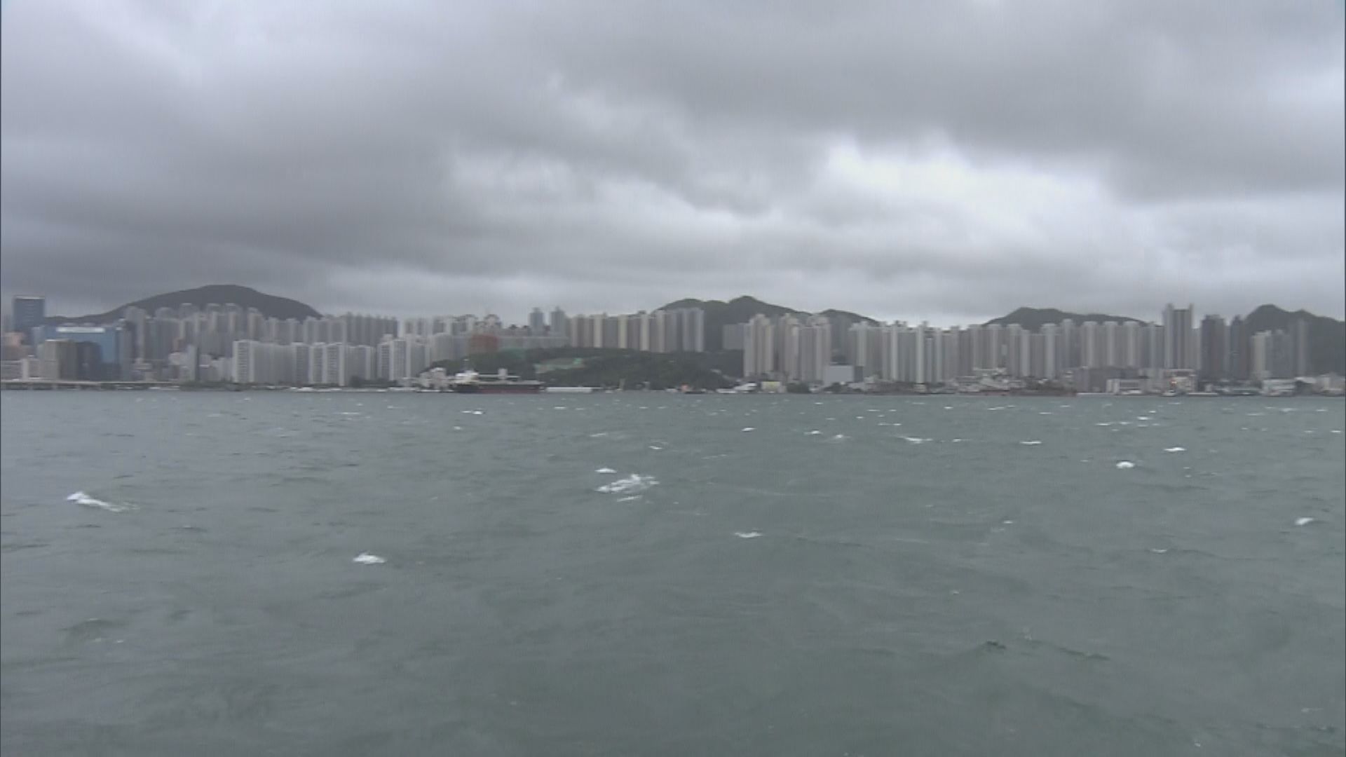 天文台：三號強風信號會在晚間維持一段時間