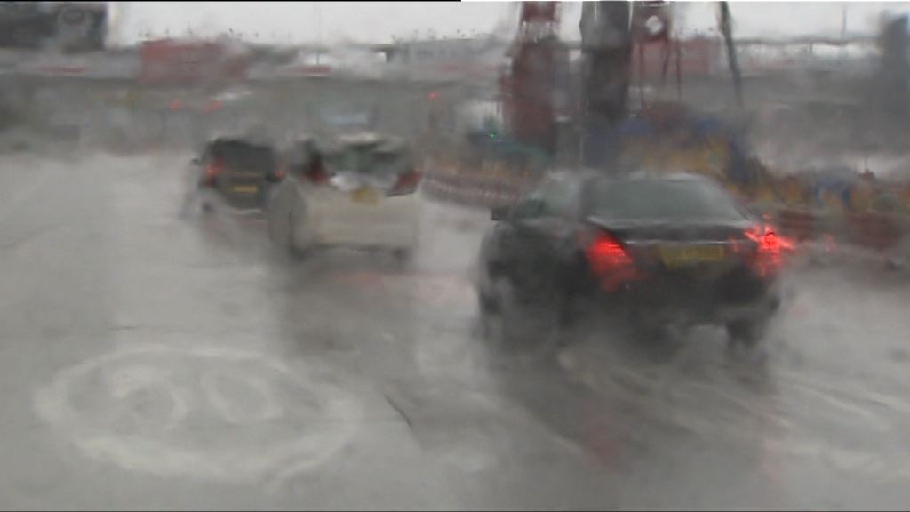 南海中部熱帶低氣壓移動方向及速度存在變數