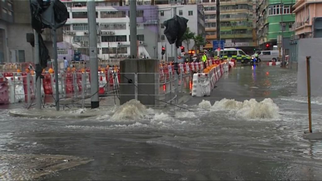 艾雲尼帶來狂風驟雨　有路面水浸 