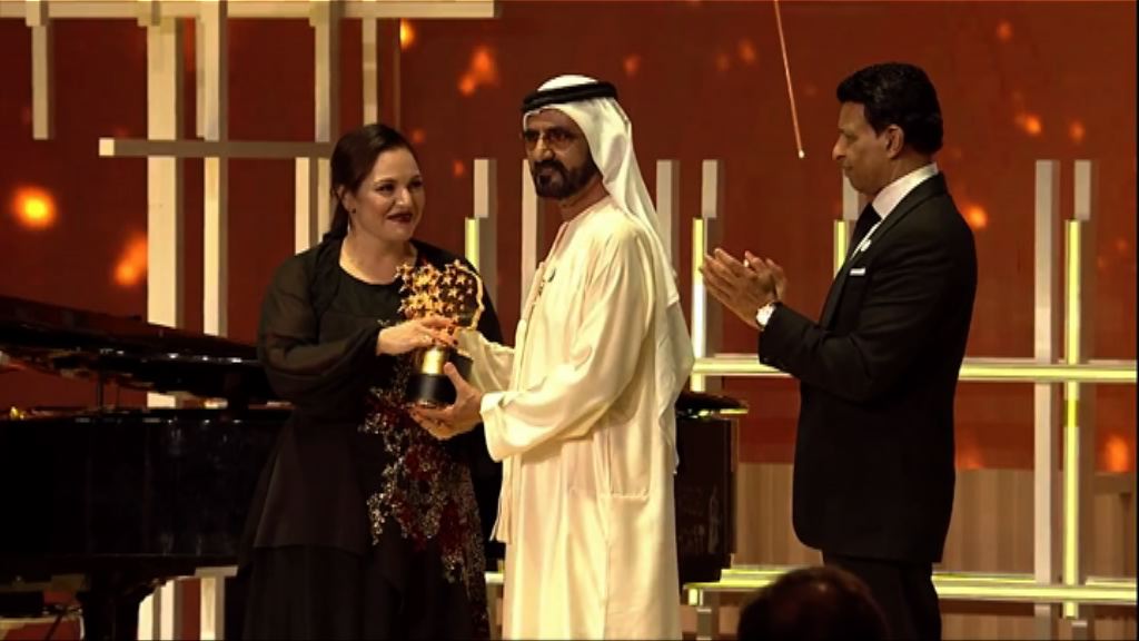 英國中學教師獲頒全球教師獎