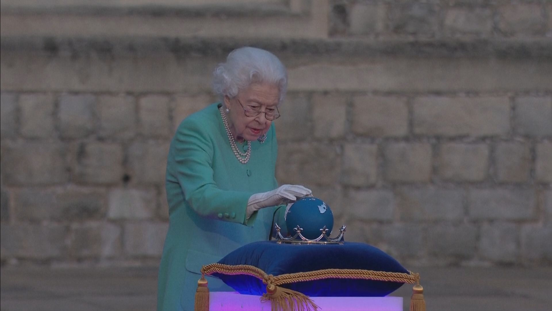 英女王身體不適　將缺席感恩禮拜儀式