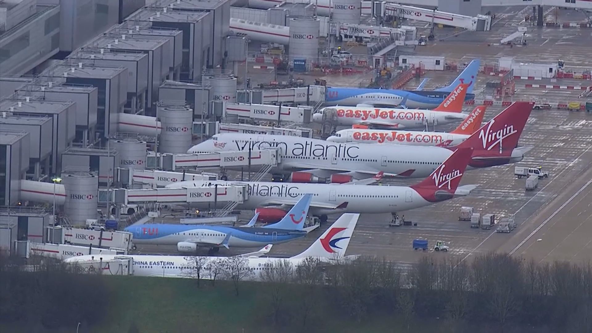 英國鎖定數名駕駛無人機疑犯身分