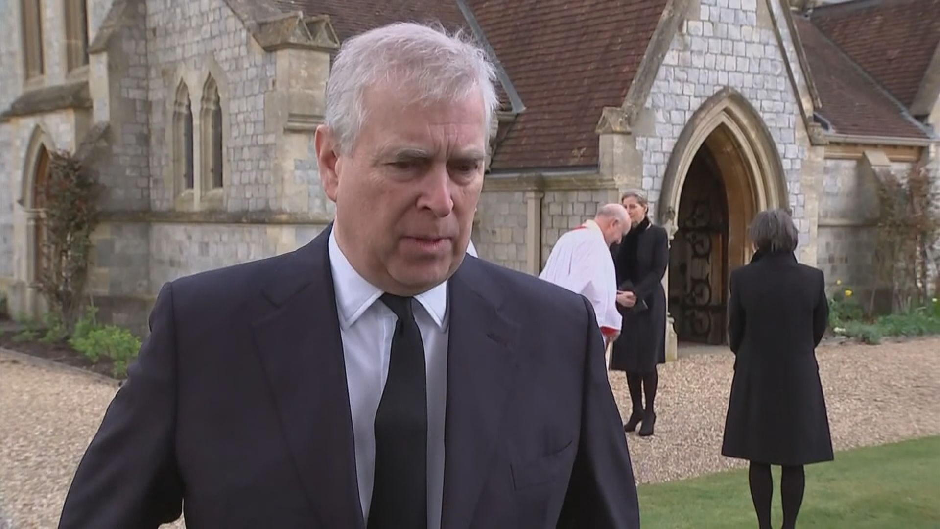 安德魯王子性侵案達成庭外和解  傳女王代付1200萬英鎊和解金