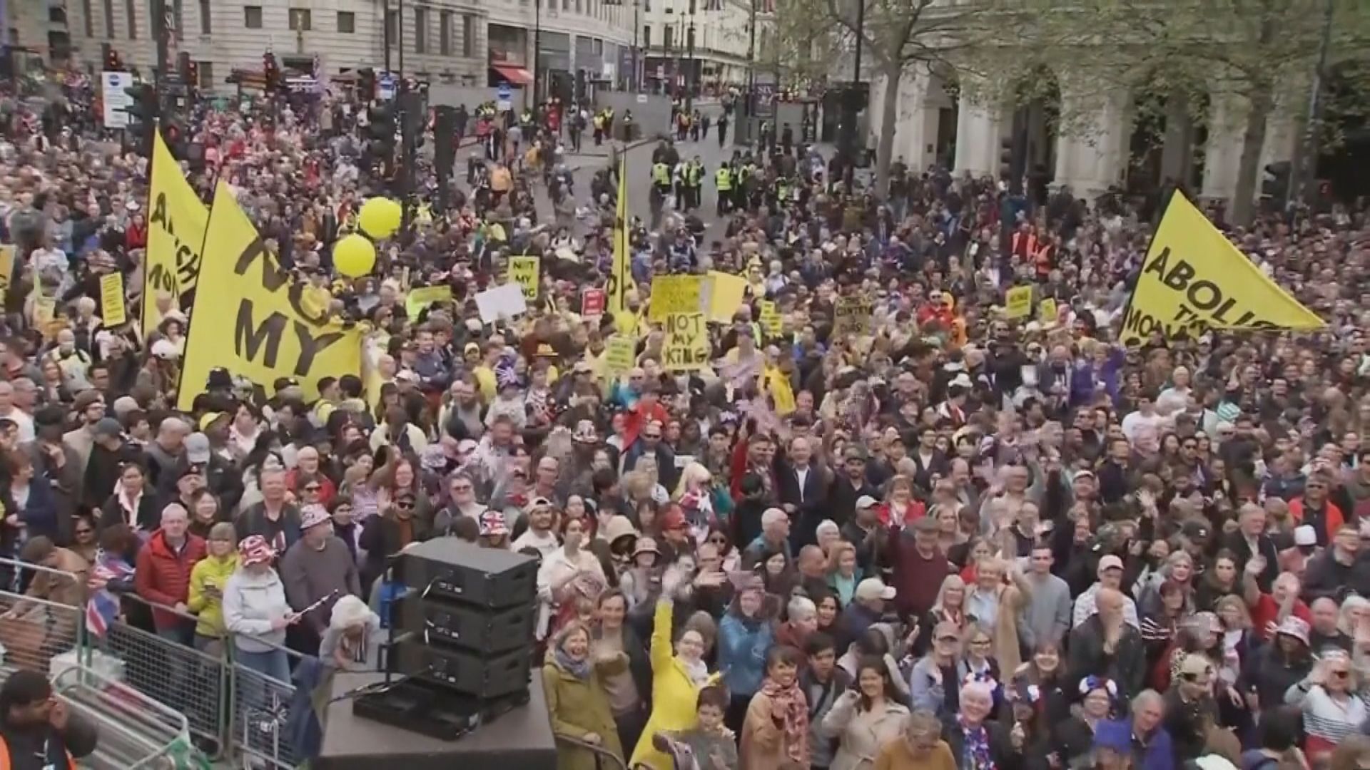 英國警方拘捕多名反君主制示威者　52人被帶走