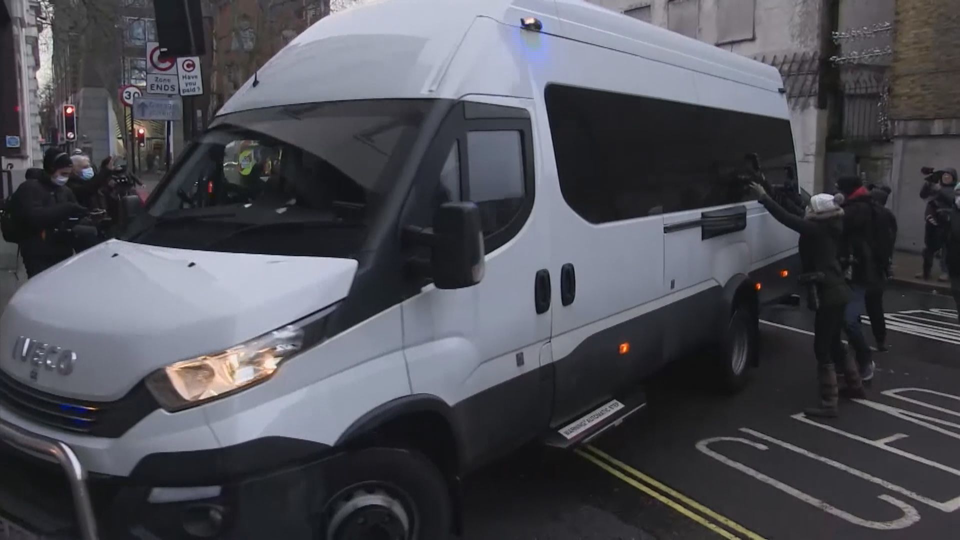 英國法院裁定維基解密創辦人阿桑奇不准保釋