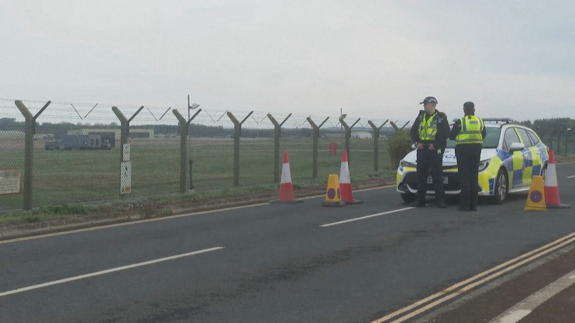 英國空軍基地懷疑攻擊案　警拘持英國伊朗雙重國籍男子
