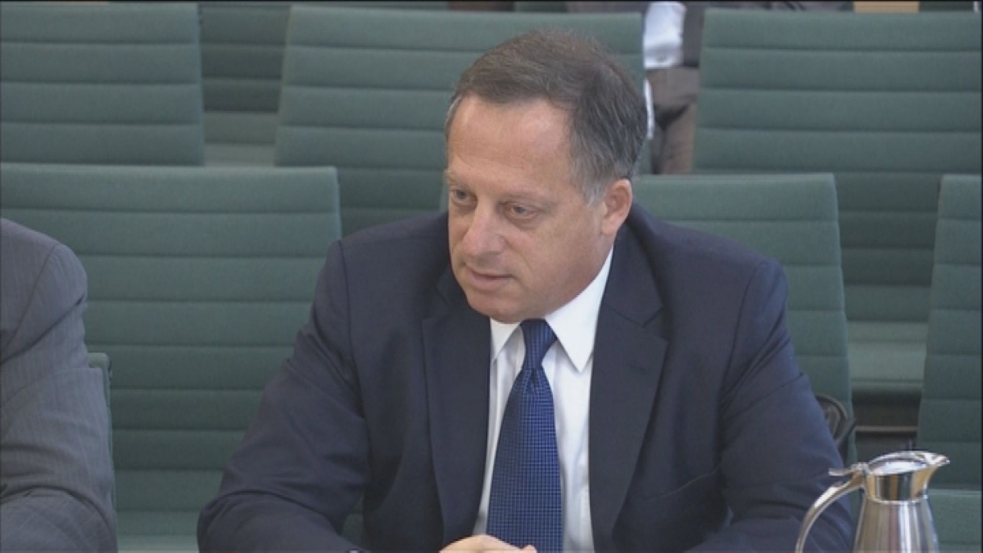 英國廣播公司主席夏普涉利益衝突請辭