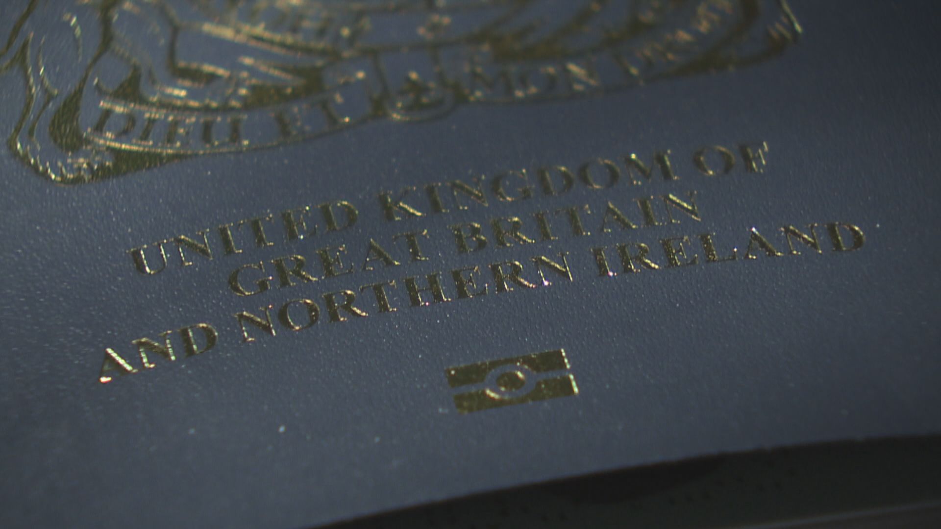 BNO居英新簽證周日起可申請　料首五年25.8萬人赴英