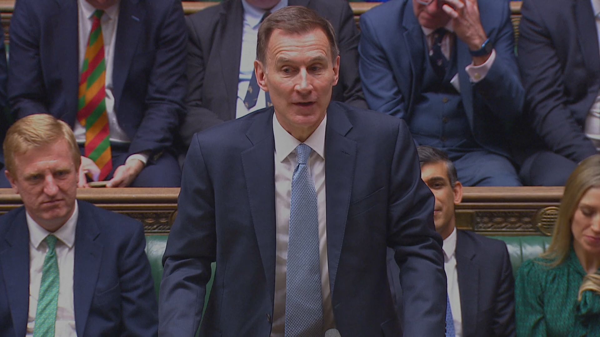 英財相廢除原居地非英國民眾不用就匯英海外收入繳稅制度