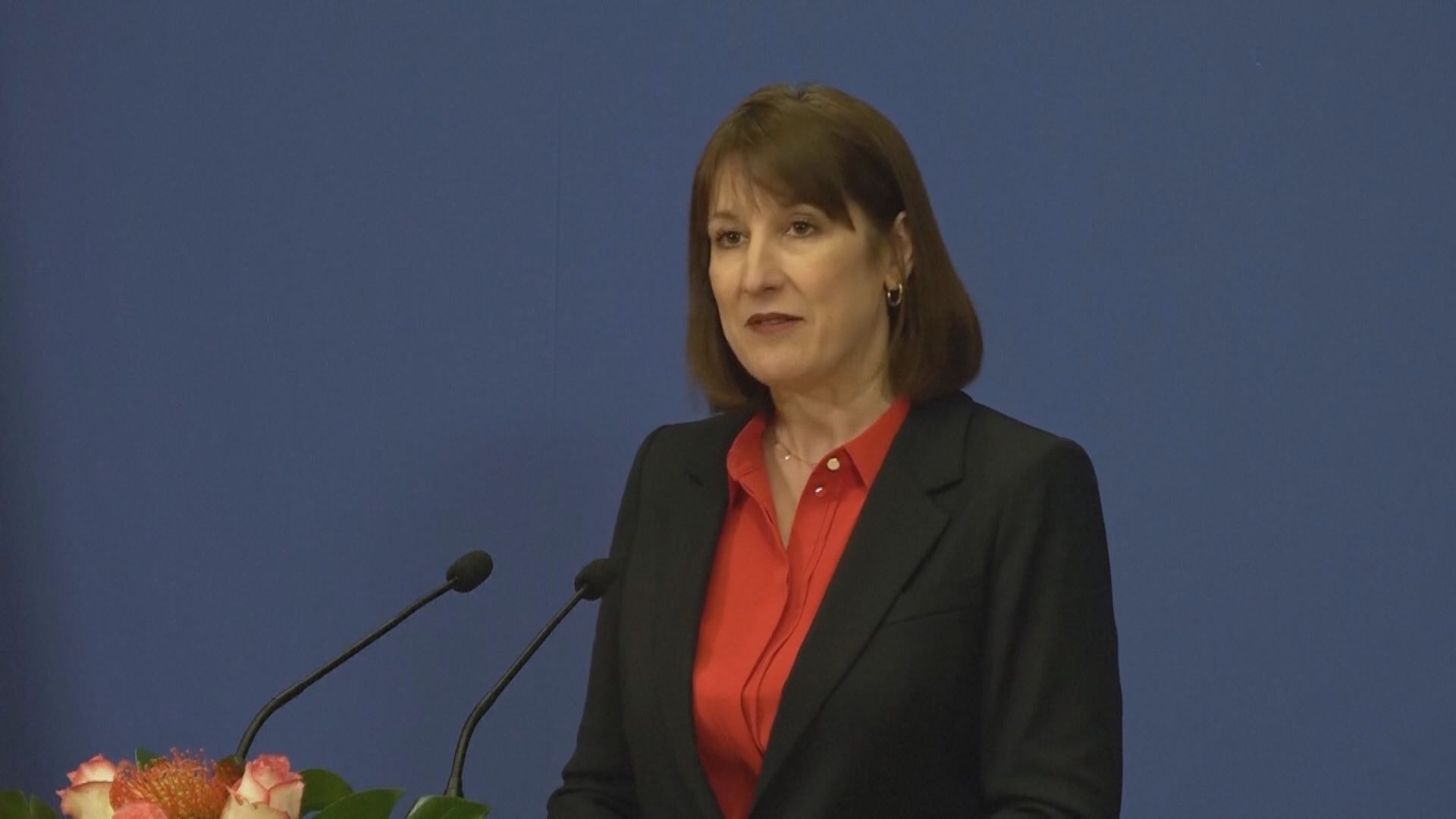 英財相計劃裁10000個公務員職位　降低約20億英鎊開支