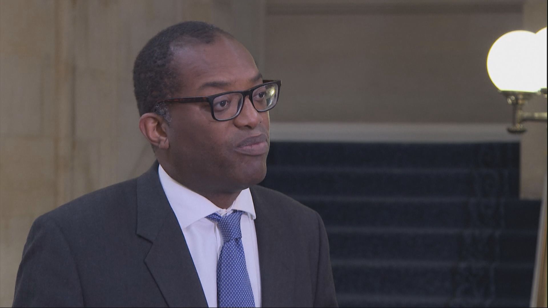 《泰晤士報》：卓慧思計劃革除財相關浩霆