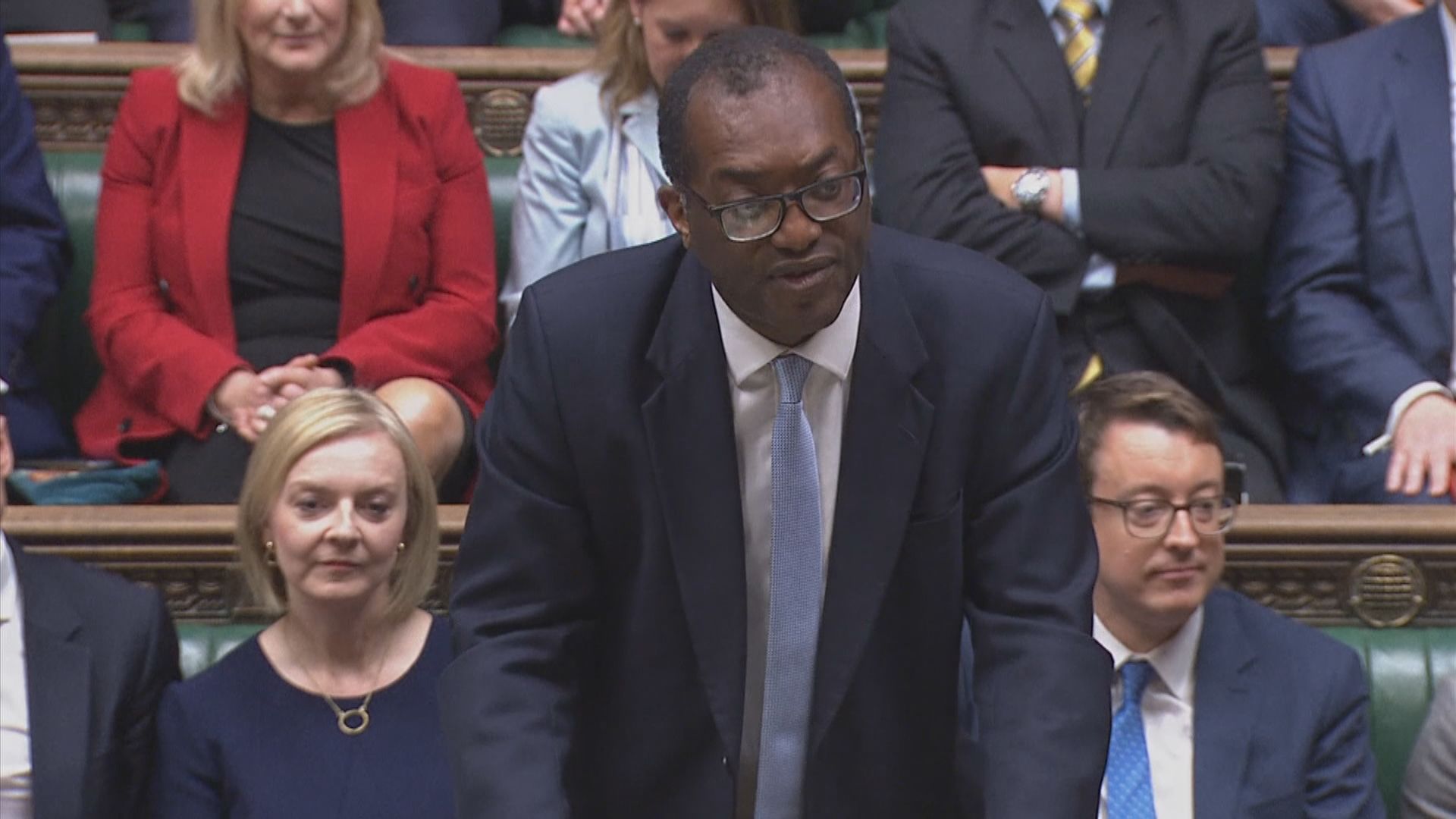 英國財相關浩霆被革職　將由前外相侯俊偉接替