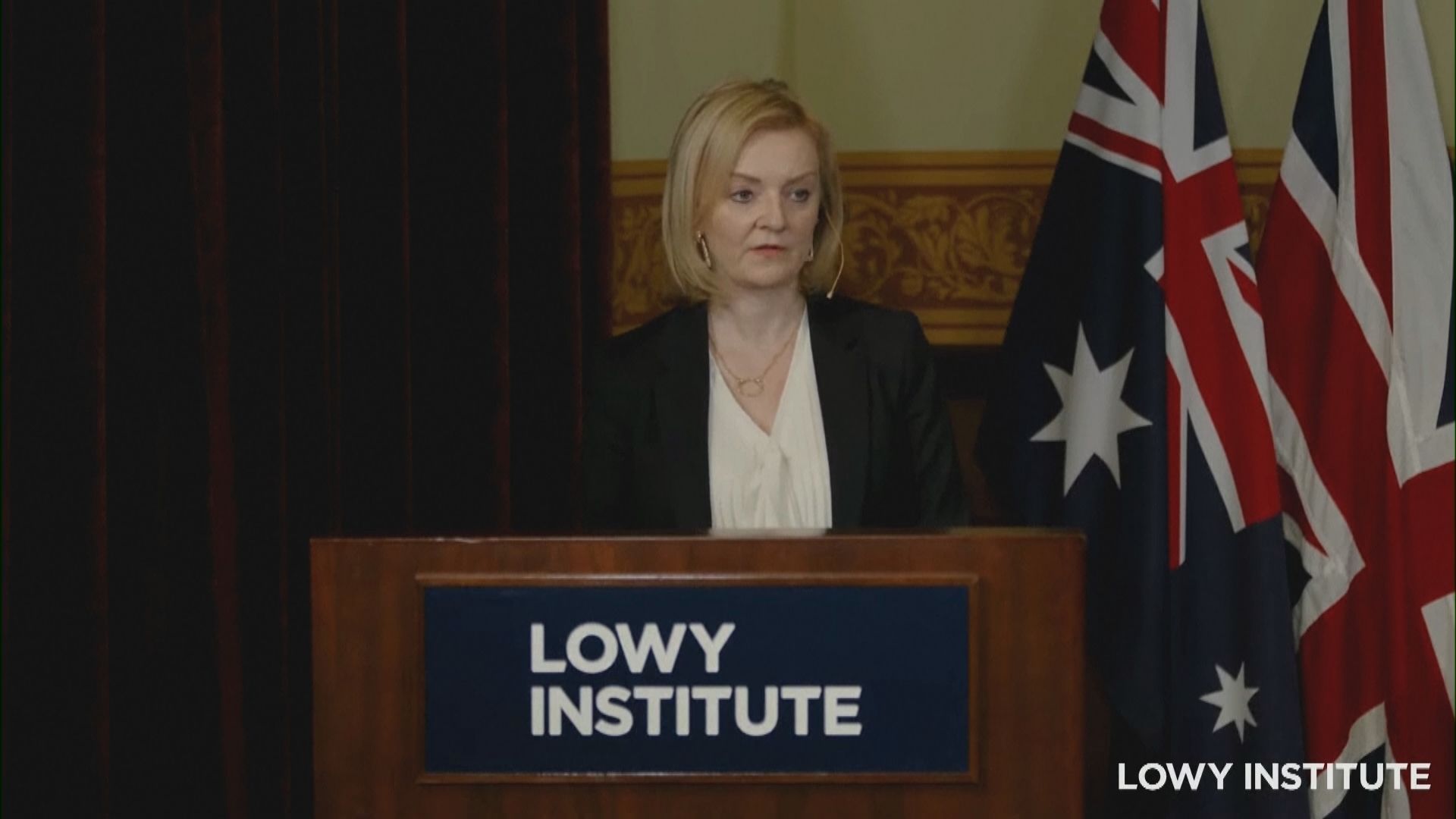 英外相指中俄正把全球專制政權連成一線