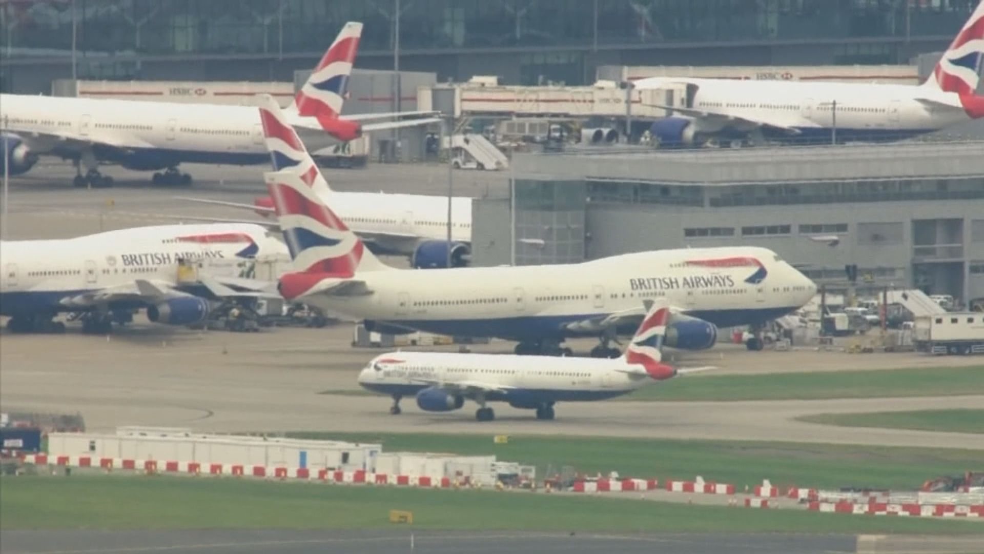 英國下月撤銷中國內地旅客提交新冠病毒陰性檢測證明要求