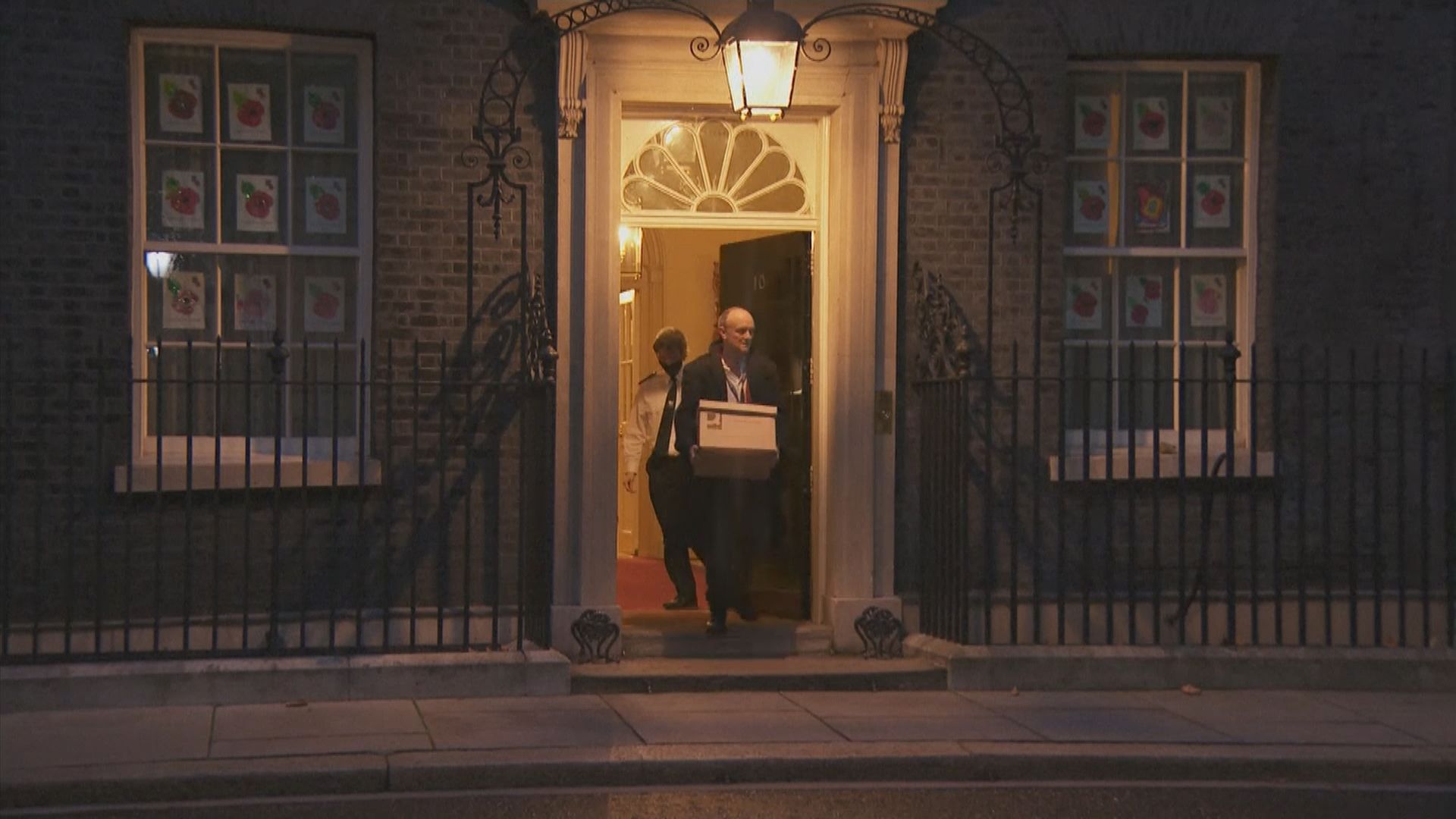 英揆首席顧問甘明斯離職　分析指約翰遜可趁機重振地位