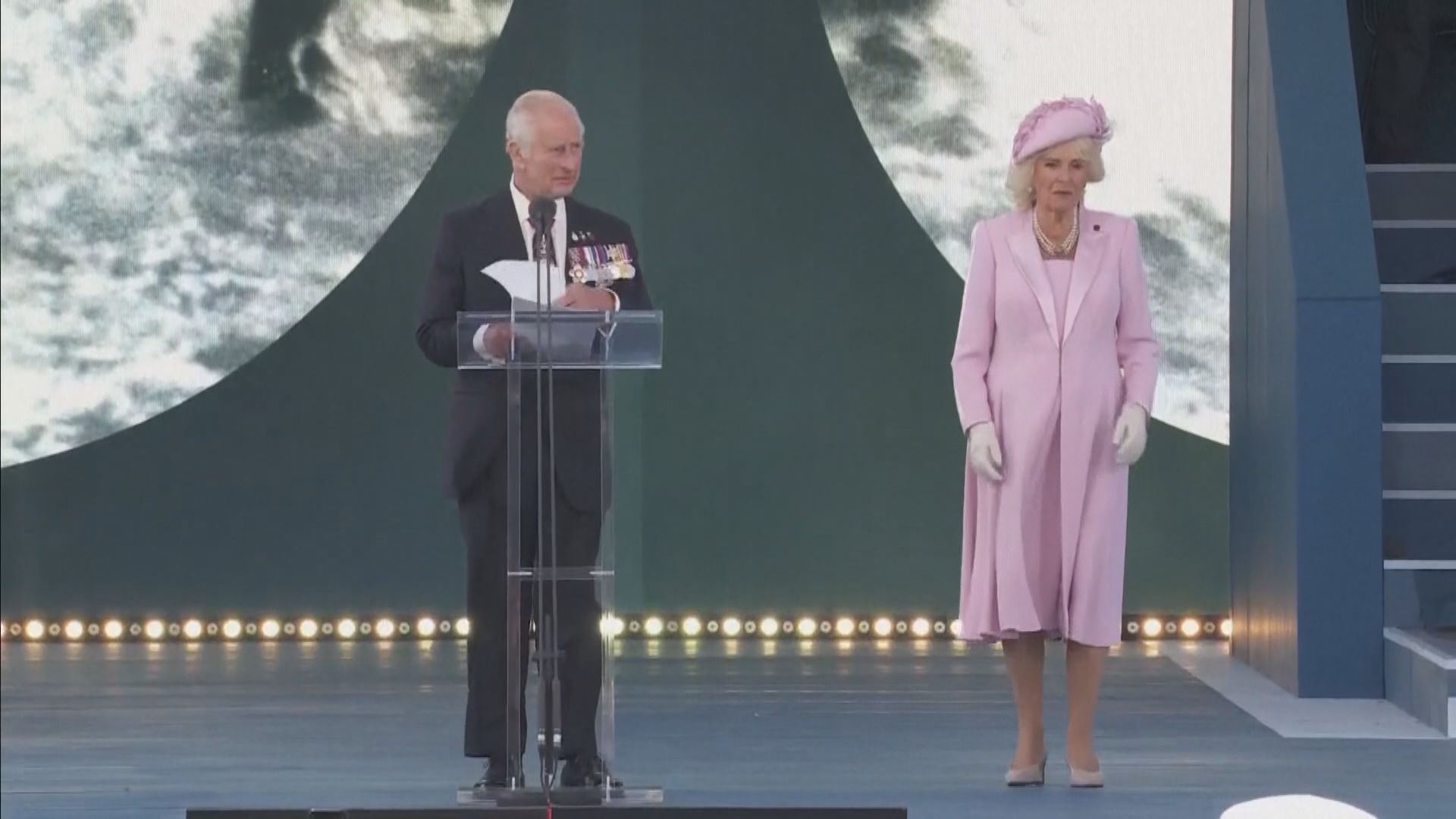 英王出席諾曼第登陸八十周年紀念活動