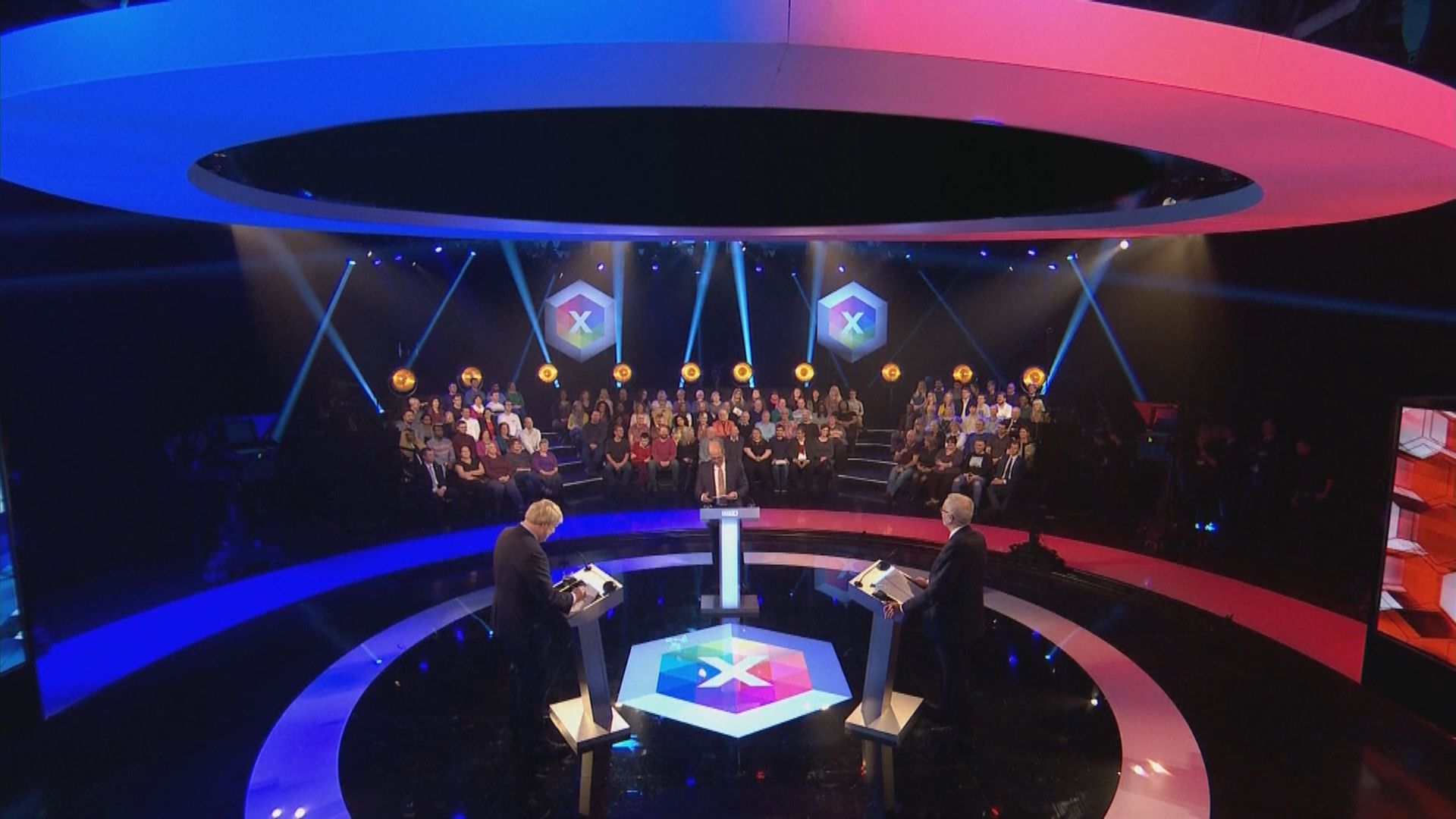 英國兩大黨領袖大選前最後一次辯論