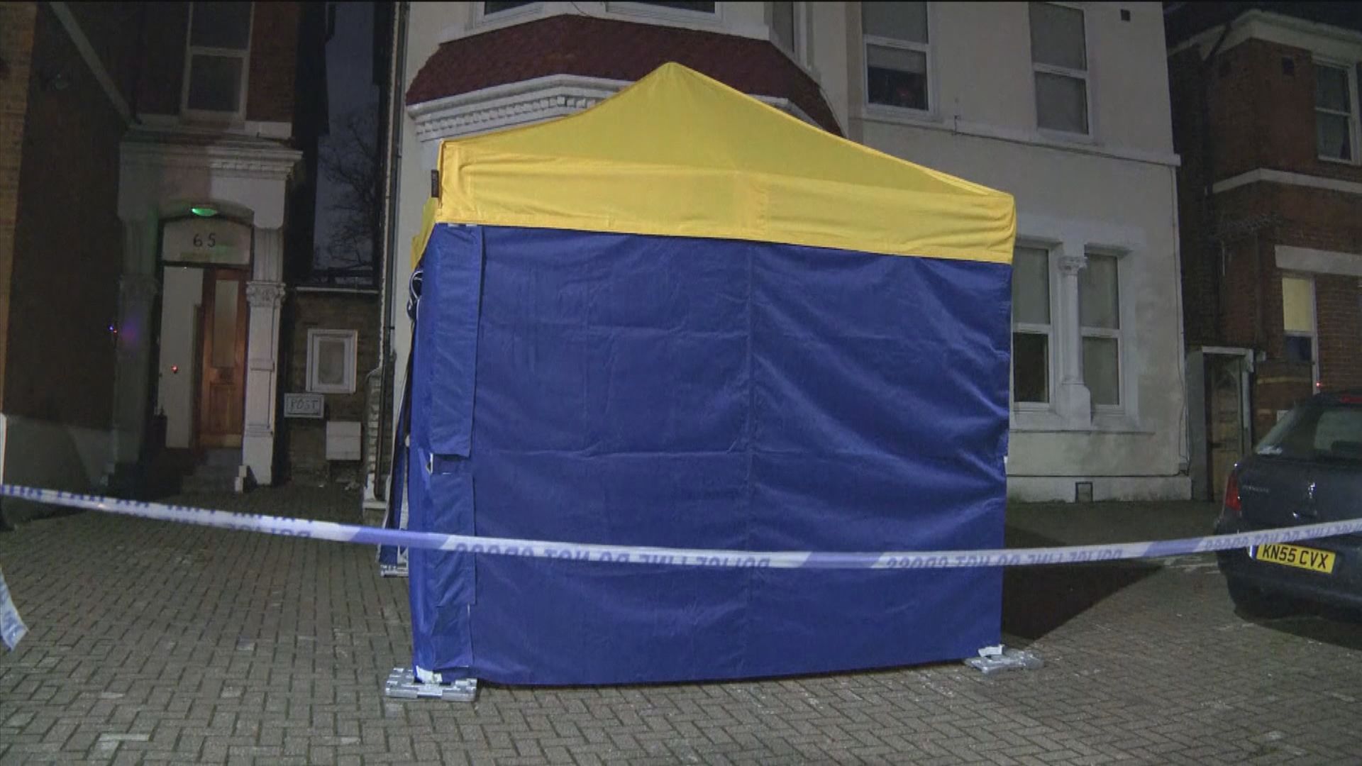 英國倫敦有空置樓房發現懷疑爆炸品