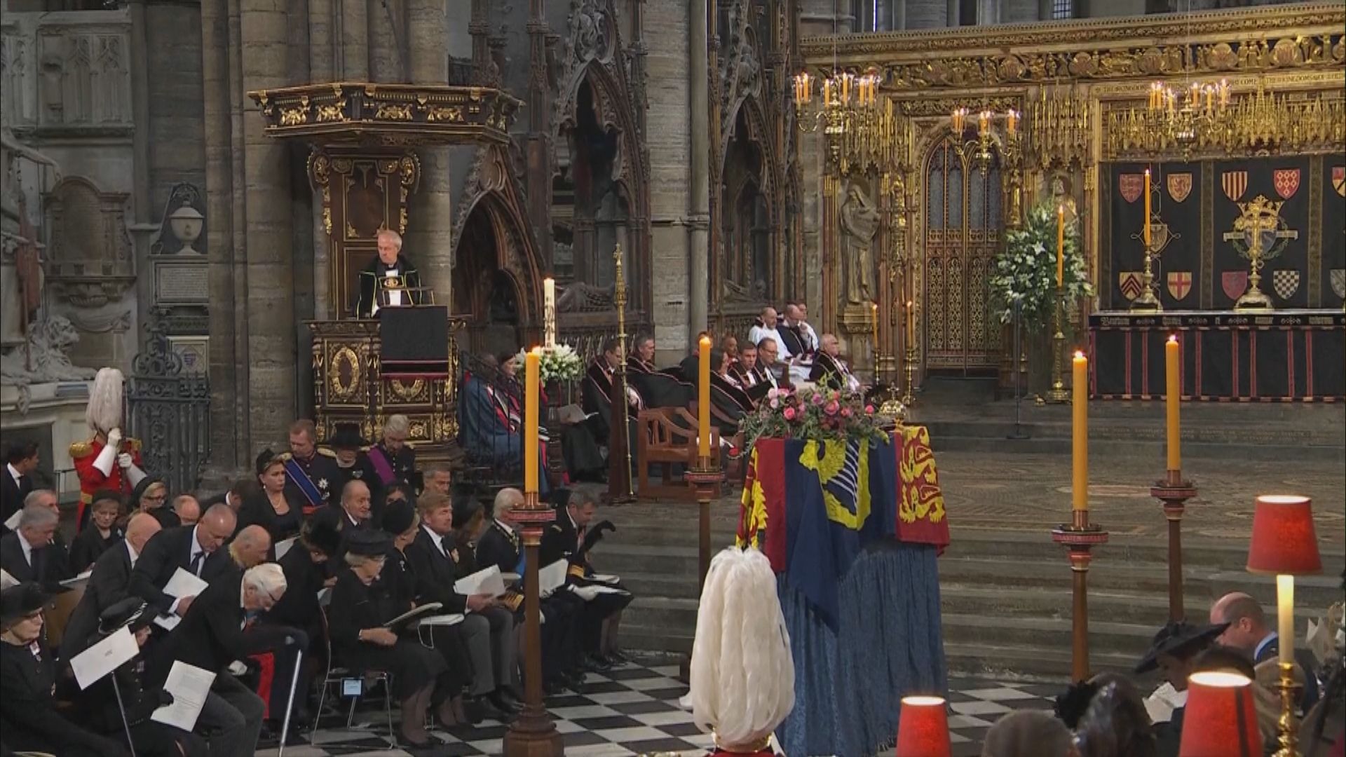 英國為女王伊利沙伯二世舉行國葬