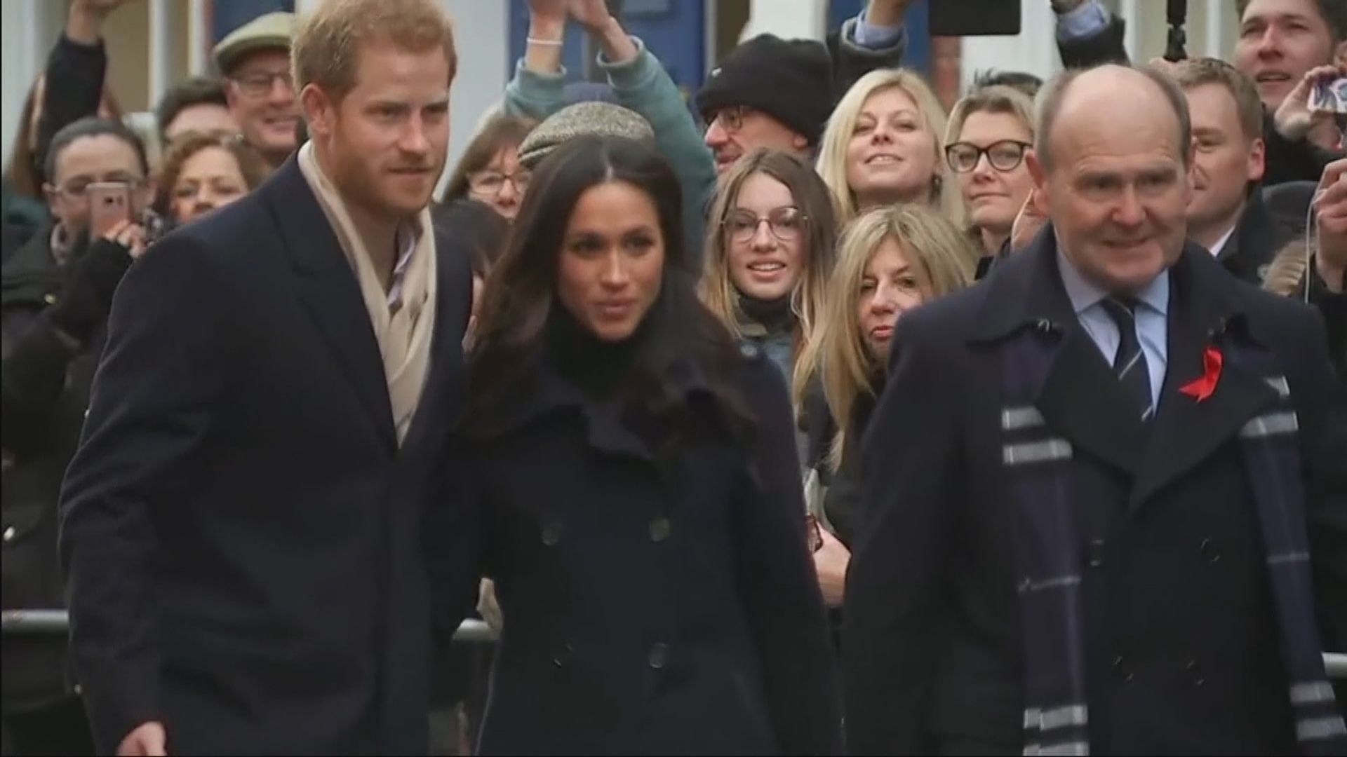 財政報告顯示英王儲查理斯去年夏天前有經濟資助哈里