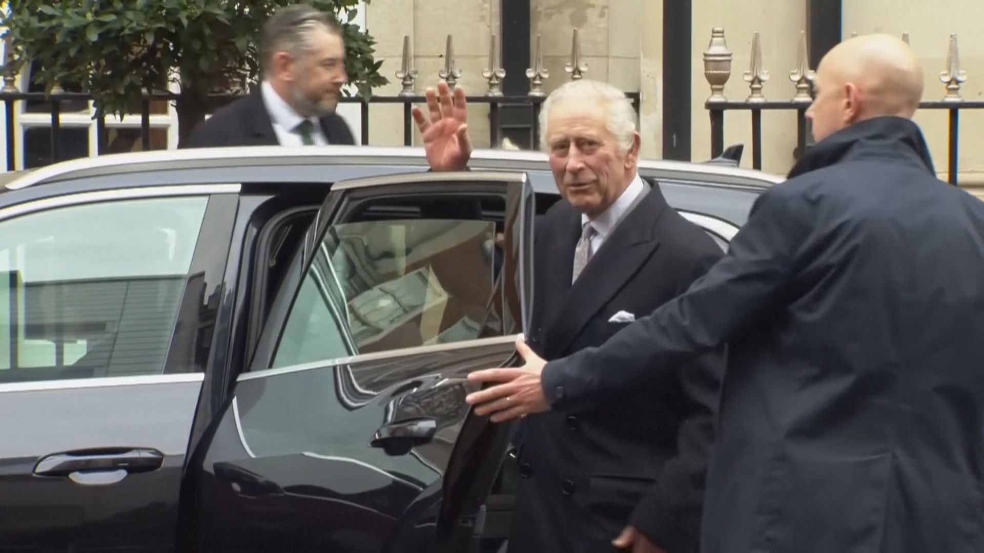 英王查理斯三世患上癌症 已展開治療