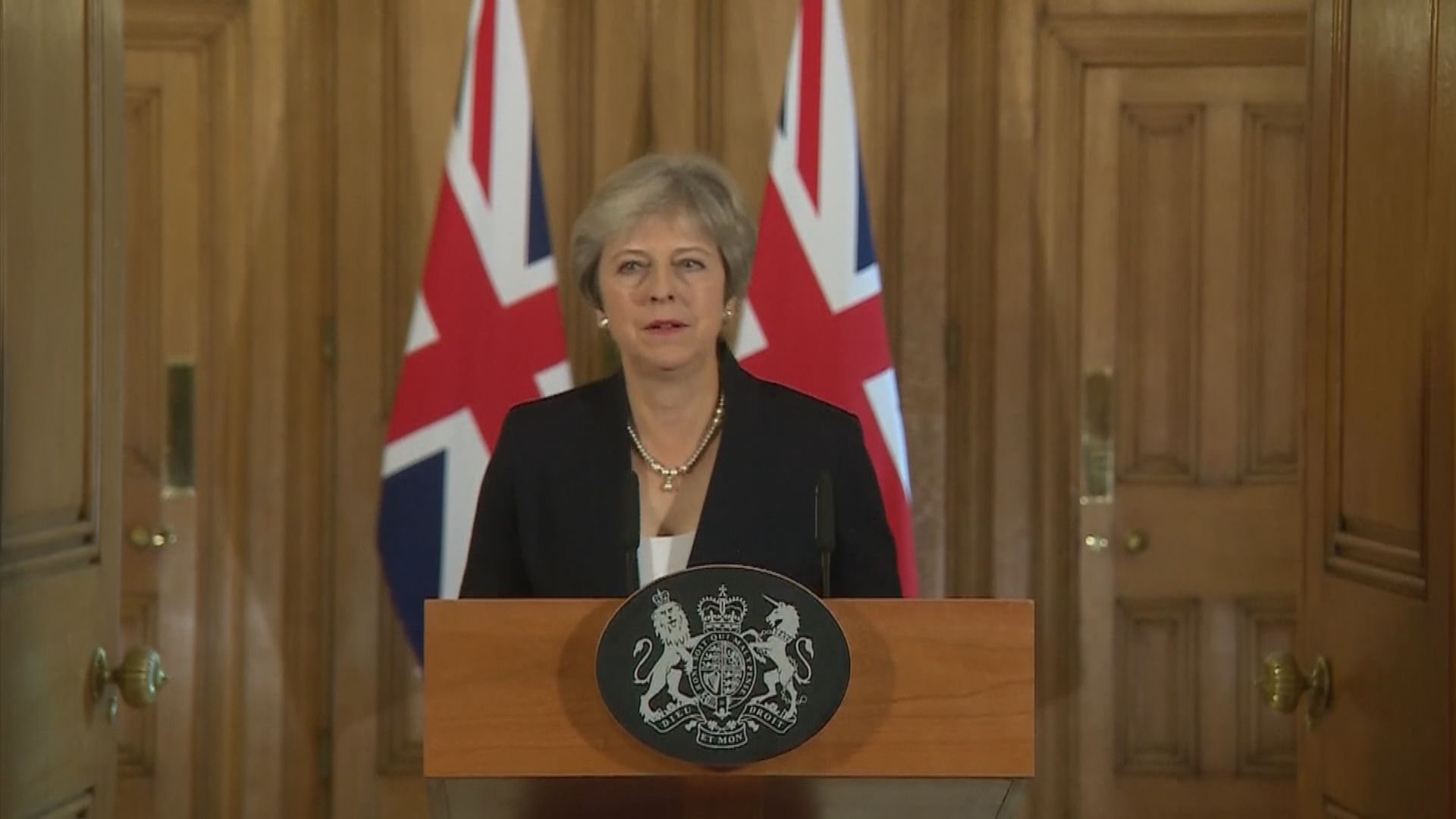 報道指僅欠六票可啟動文翠珊不信任動議