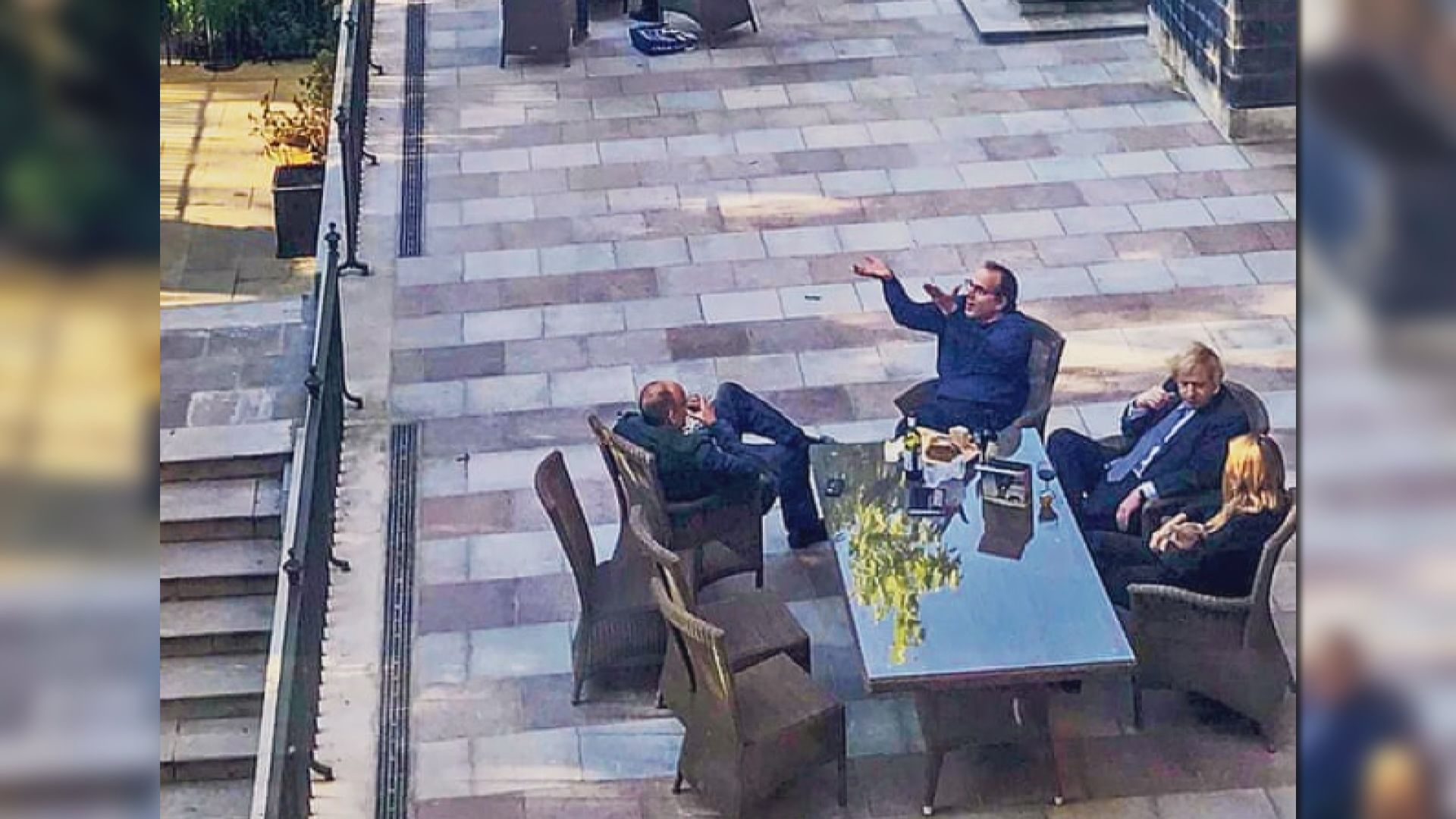 英媒再揭首相府去年4月違規開歡送派對