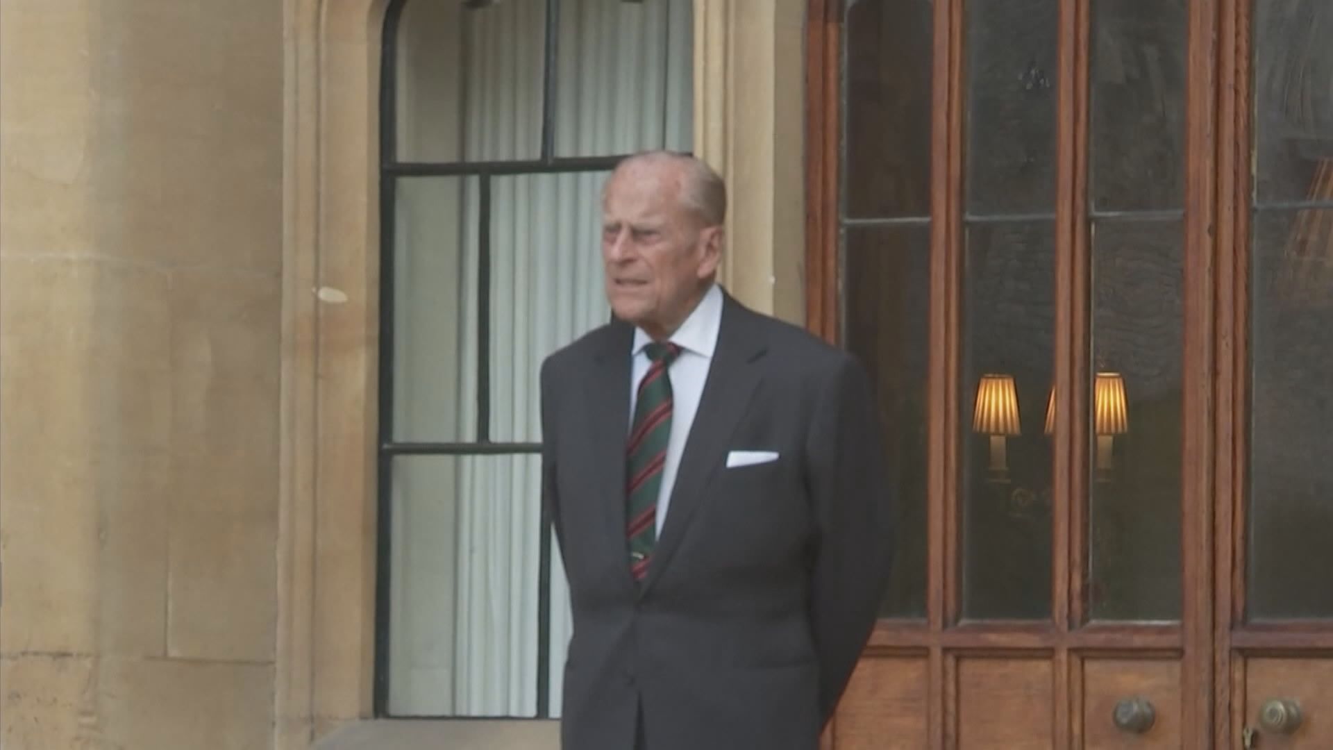 菲臘親王未來數天將繼續留院