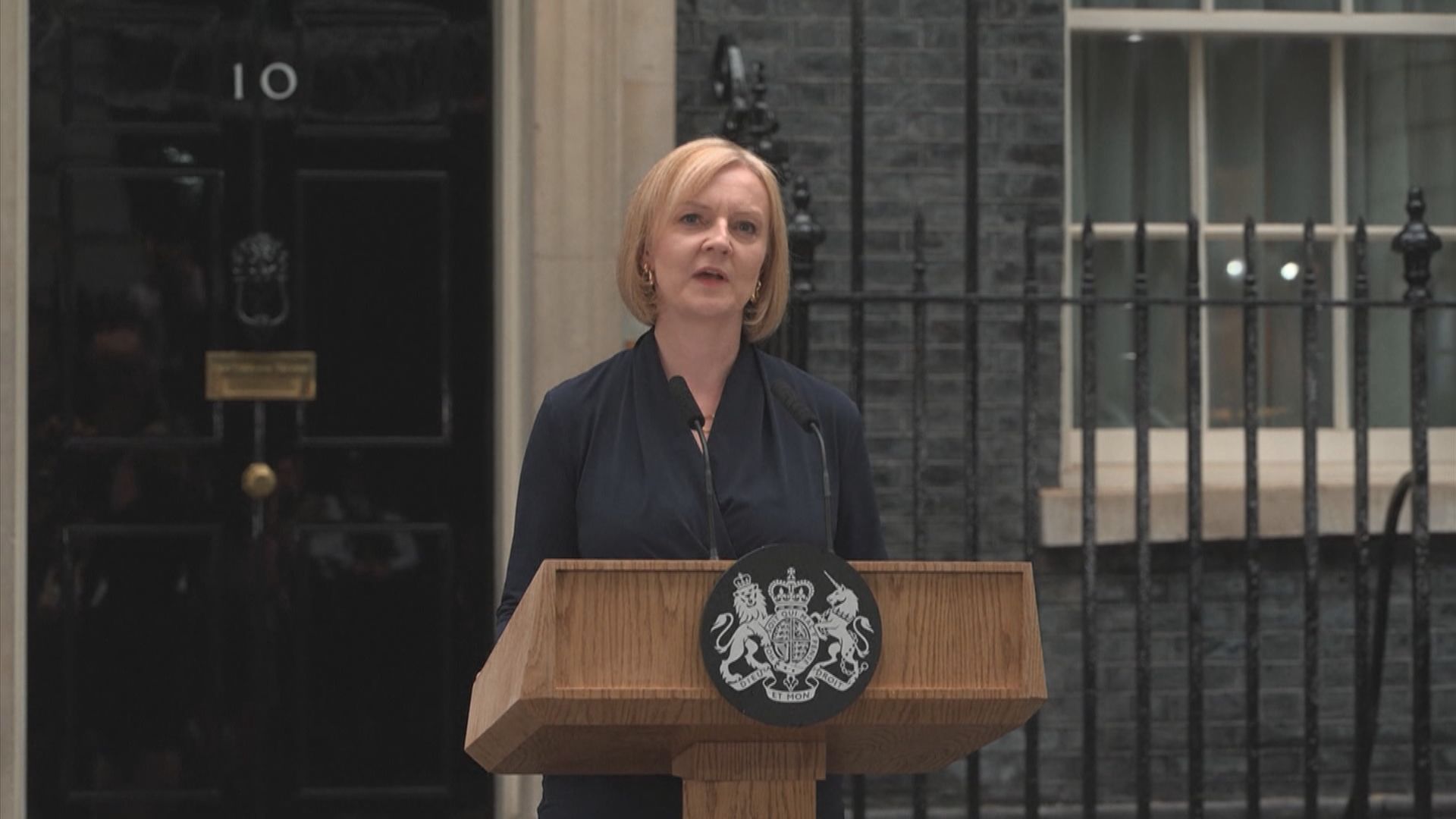 卓慧思召開首次內閣會議　據報將凍結能源費用