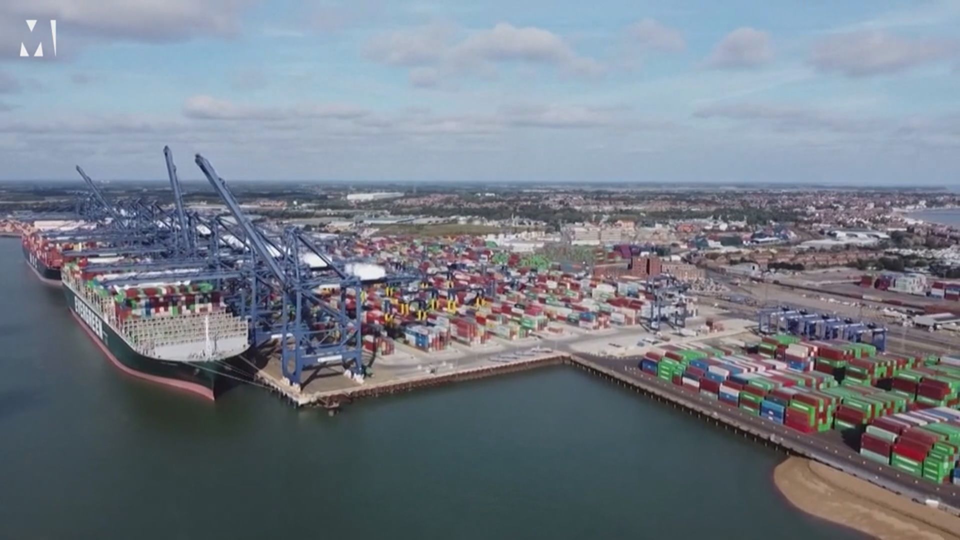 英國最大貨櫃碼頭近二千名工人罷工　爭取加薪