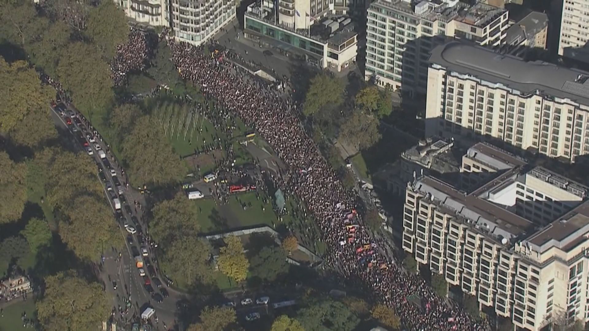 英國有支持巴勒斯坦示威 二千警員戒備
