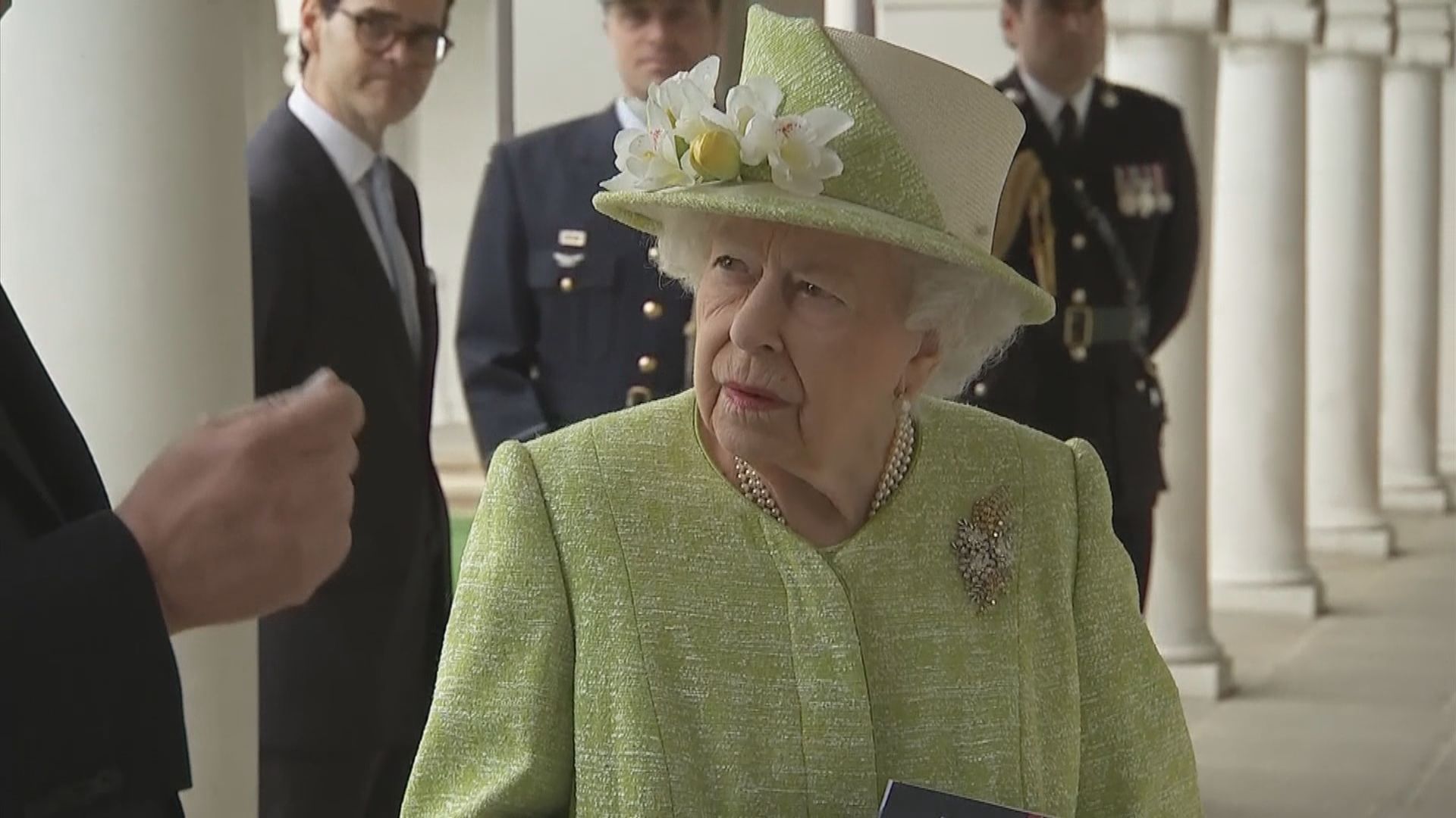 菲臘親王離世四日　英女王恢復執行公務