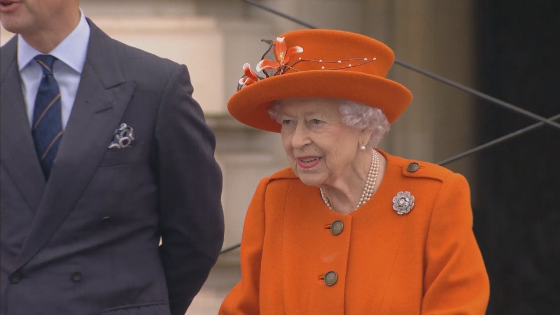 英女王入院檢查留院一晚後返回溫莎堡