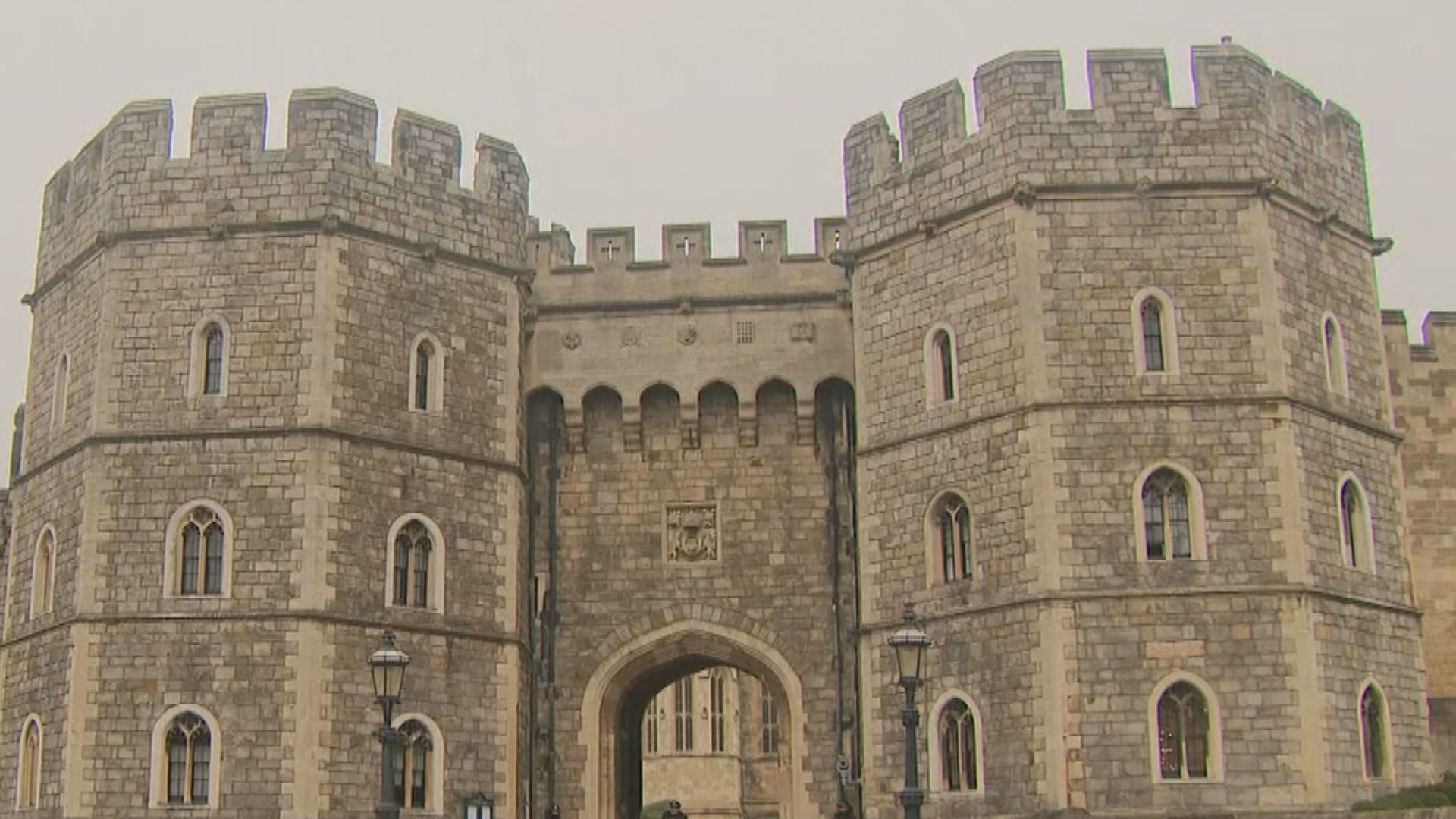 英國19歲青年持十字弓闖溫莎堡凸顯保安漏洞