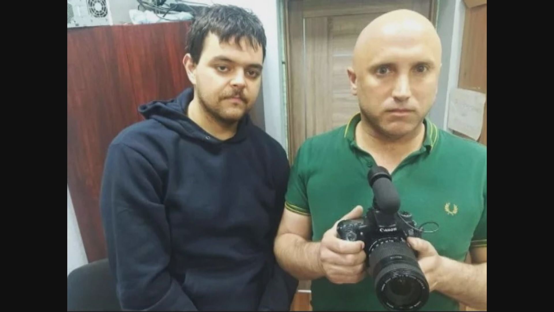 被俘英藉烏克蘭軍人接受英國製片人專訪惹爭議