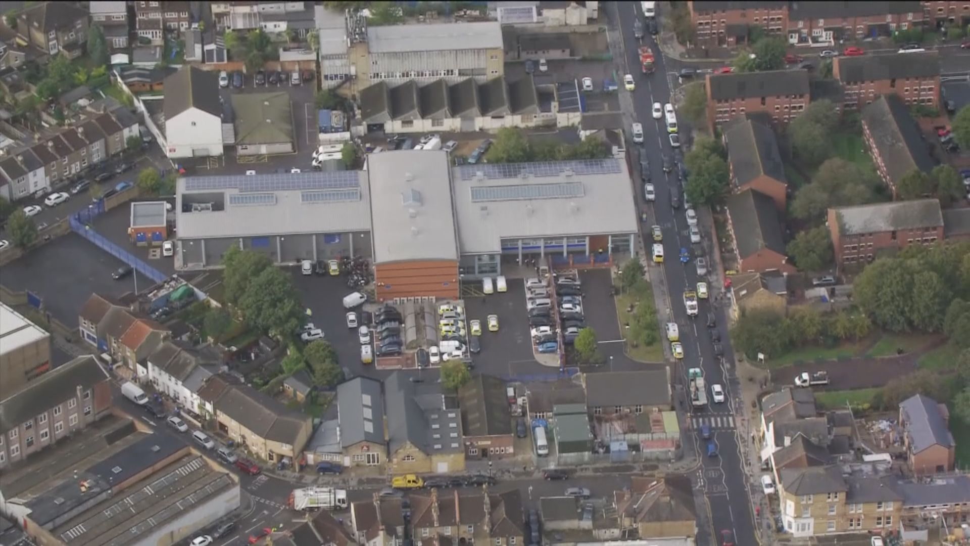 倫敦南部一名警員於警署內遭槍殺