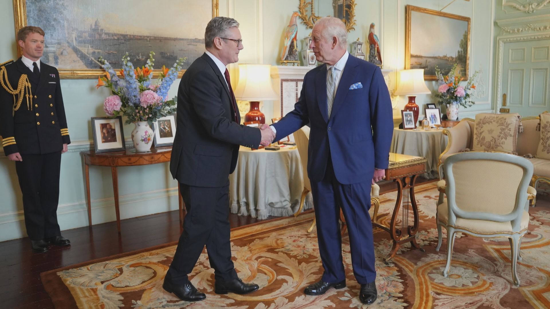 施紀賢正式就任英國首相