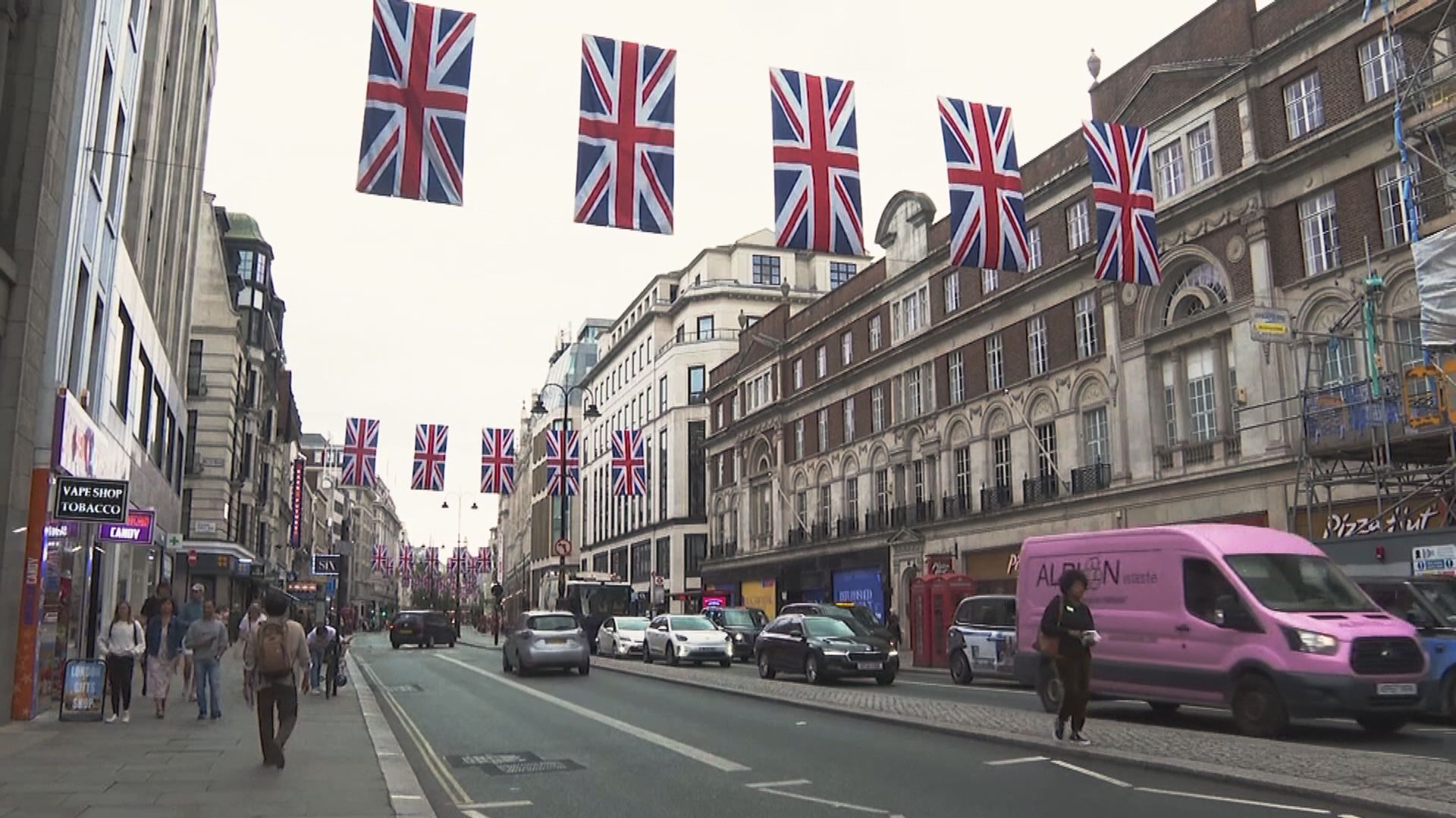 英國財政預算案推遲至下月17日發表