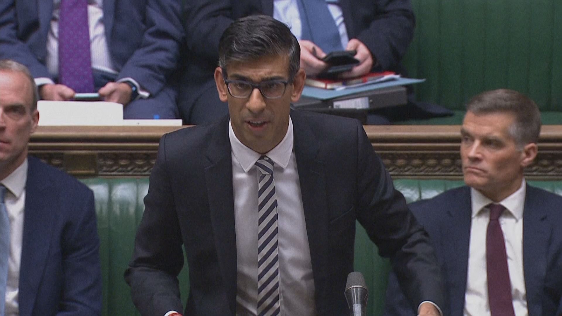 辛偉誠沒扣安全帶被罰款100英鎊   遭在野黨嘲諷抨擊