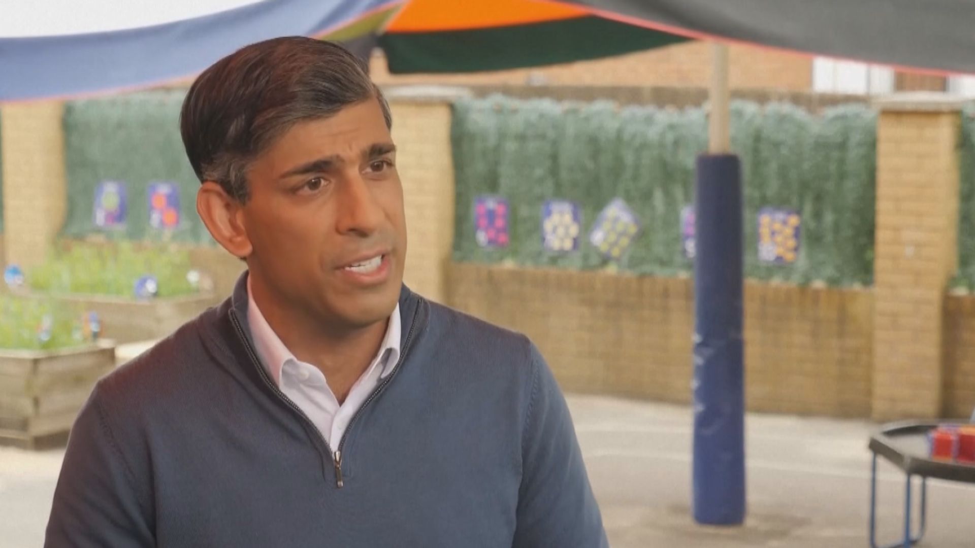 辛偉誠缺席諾曼第國際紀念活動提早回國受批評 承認錯誤並致歉